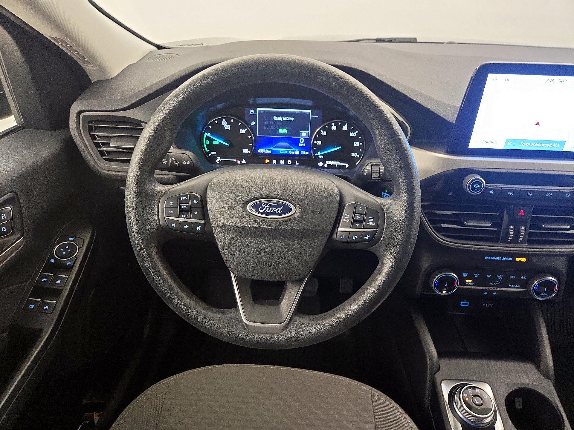 Thumbnail: 2022 Ford Escape - 10