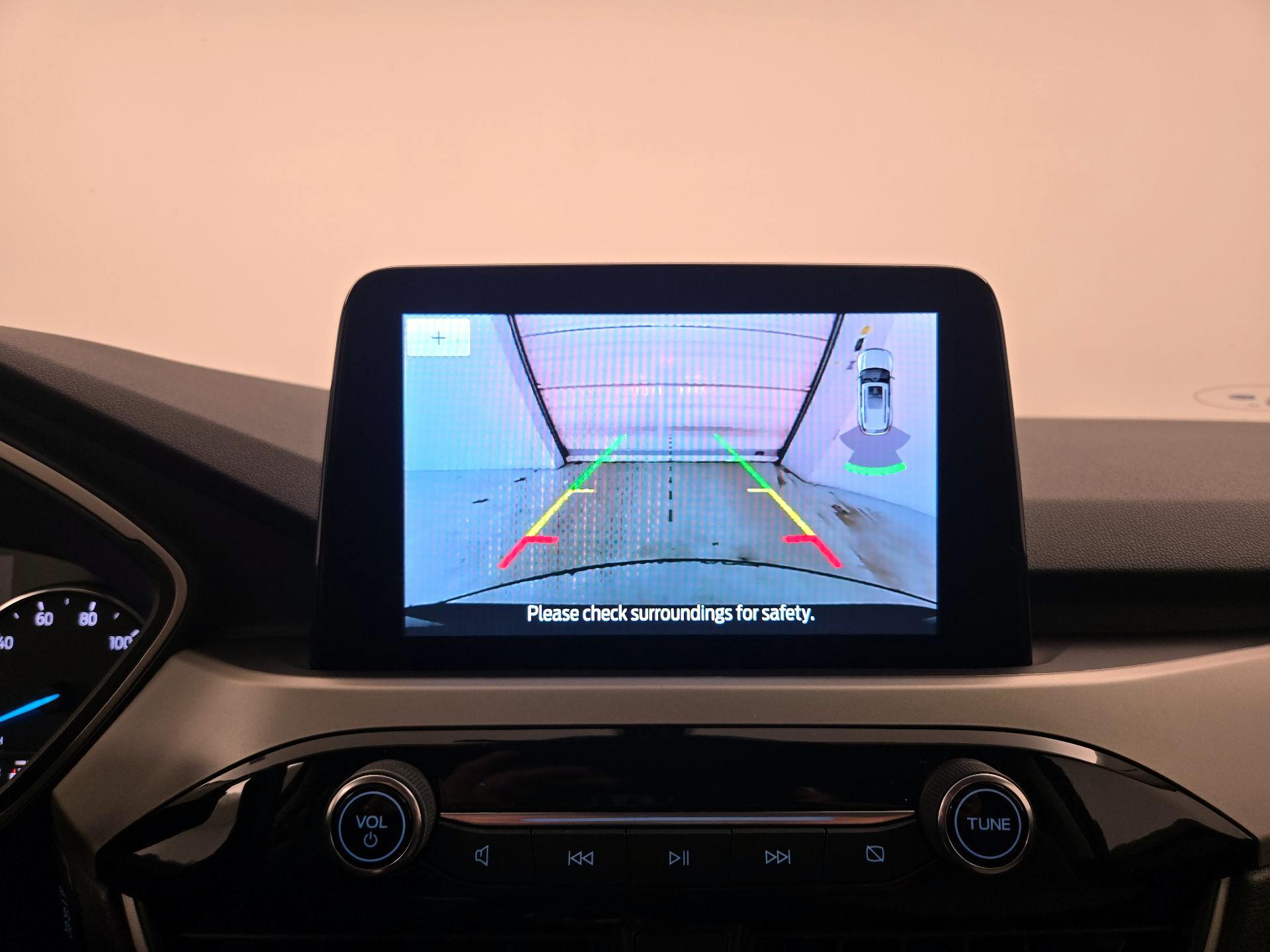 Thumbnail: 2022 Ford Escape - 15