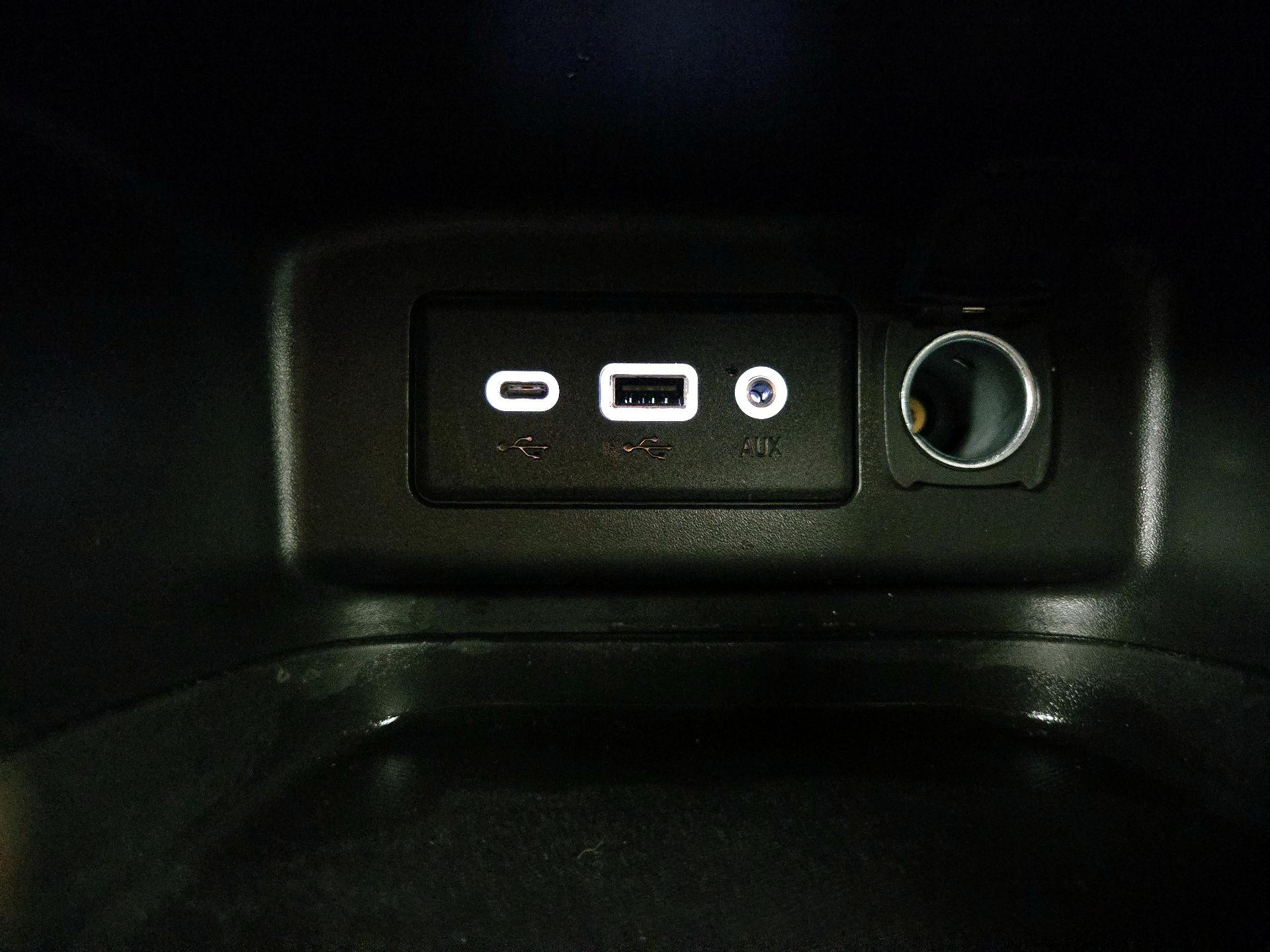 Thumbnail: 2022 Chevrolet Equinox - 18