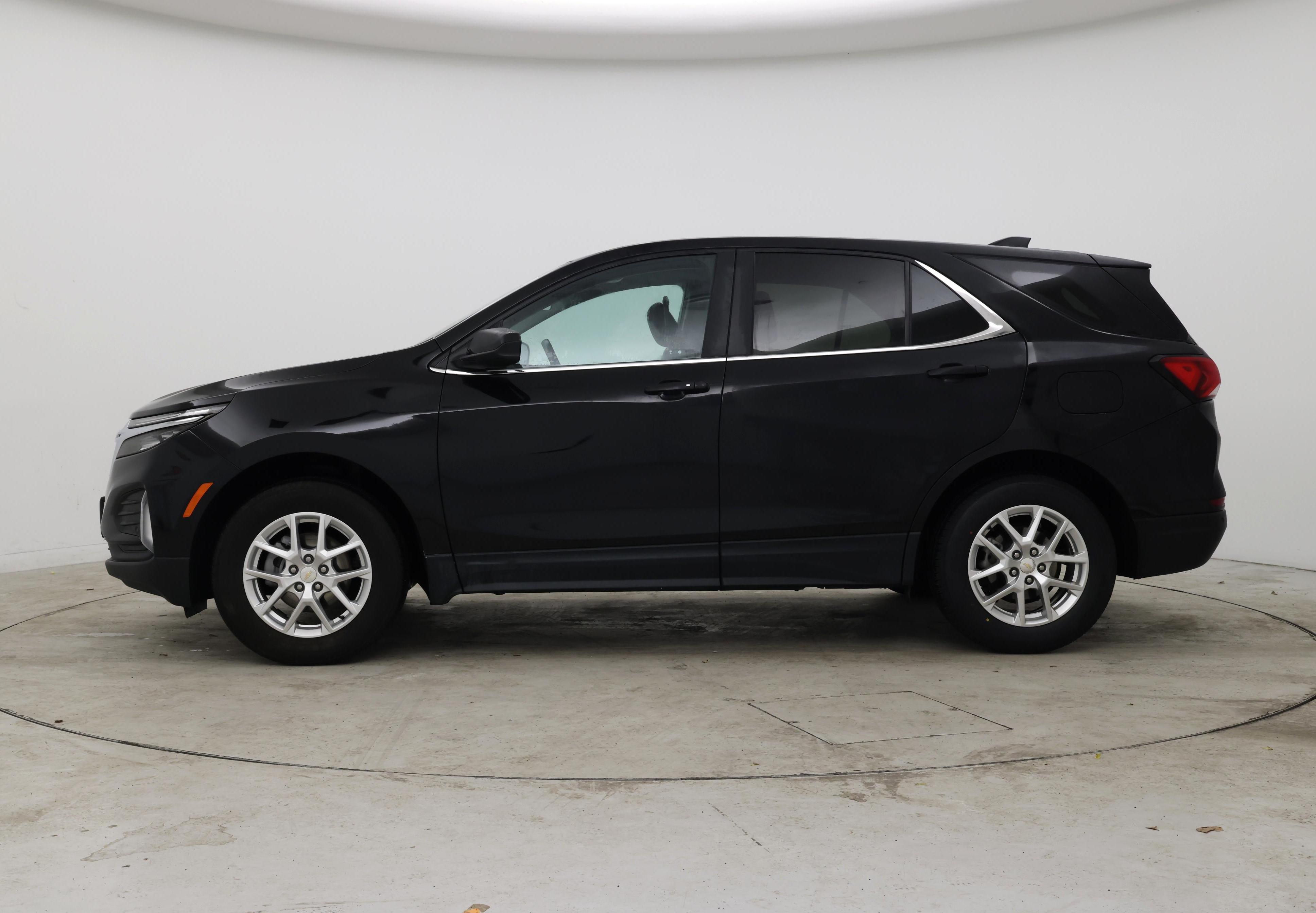 Thumbnail: 2024 Chevrolet Equinox - 3