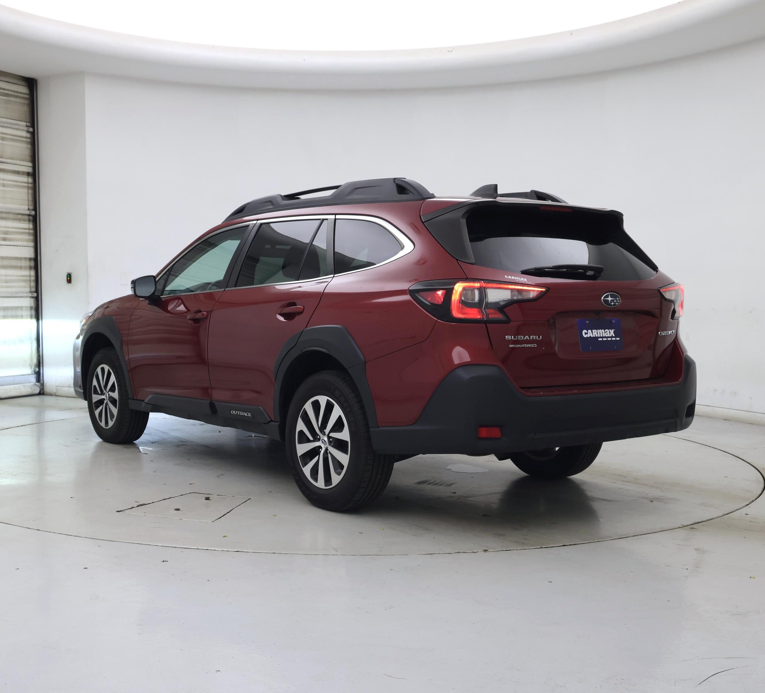 Thumbnail: 2023 Subaru Outback - 2