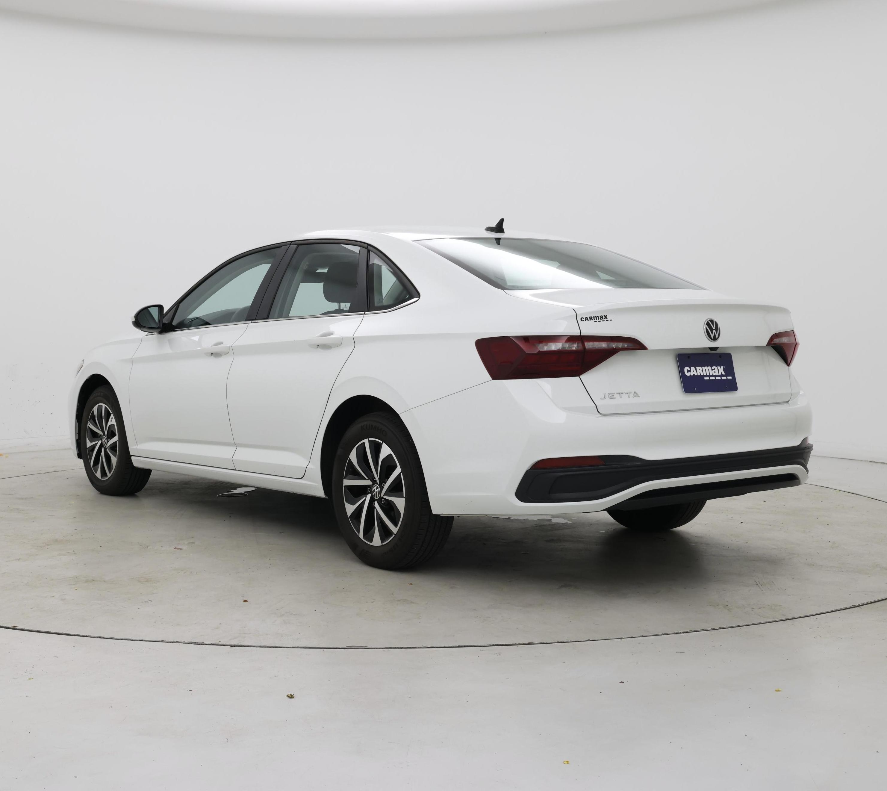 Thumbnail: 2024 Volkswagen Jetta - 2
