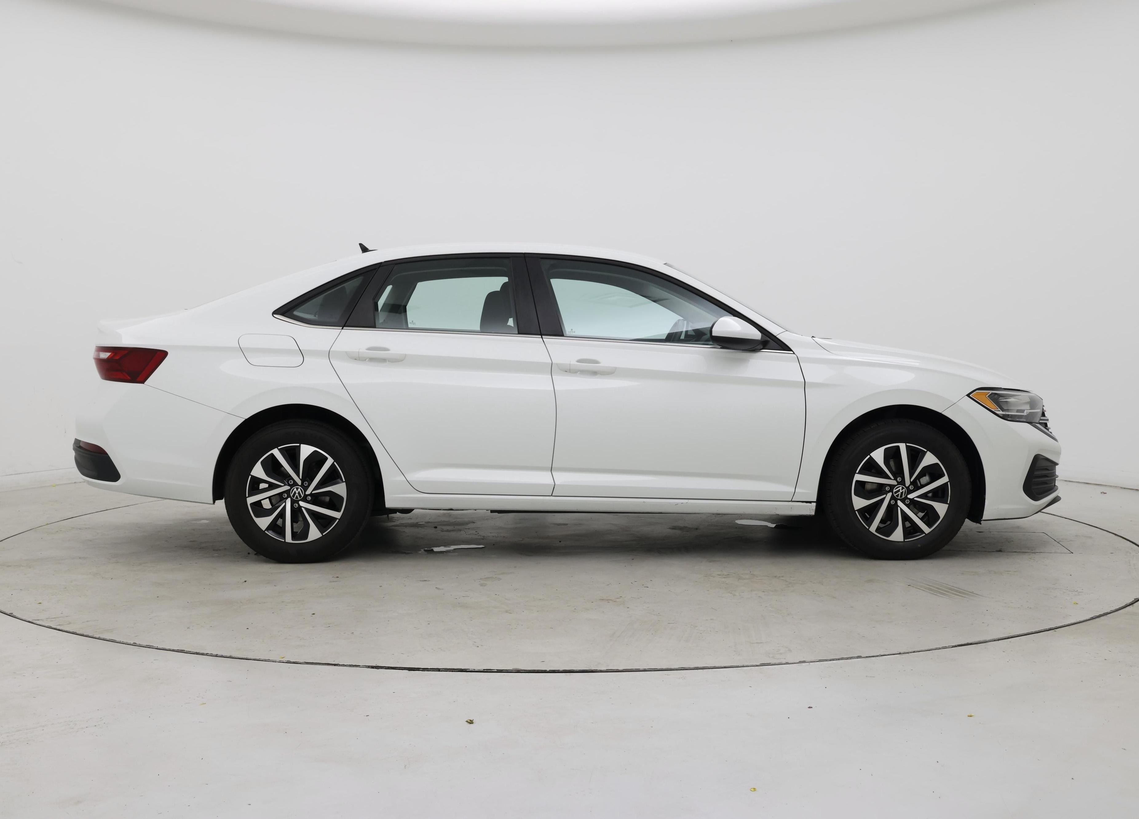 Thumbnail: 2024 Volkswagen Jetta - 7