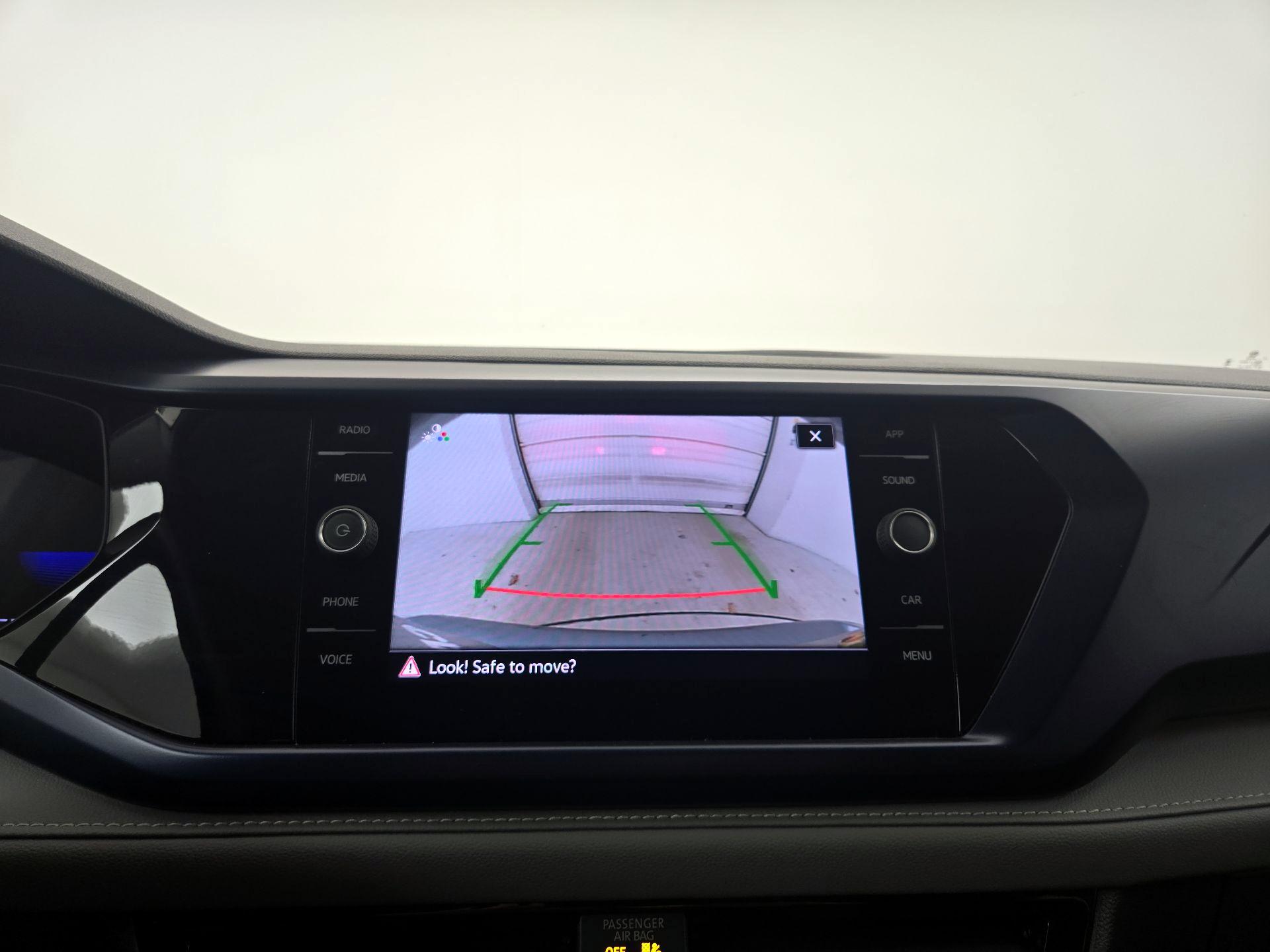 Thumbnail: 2024 Volkswagen Taos - 14