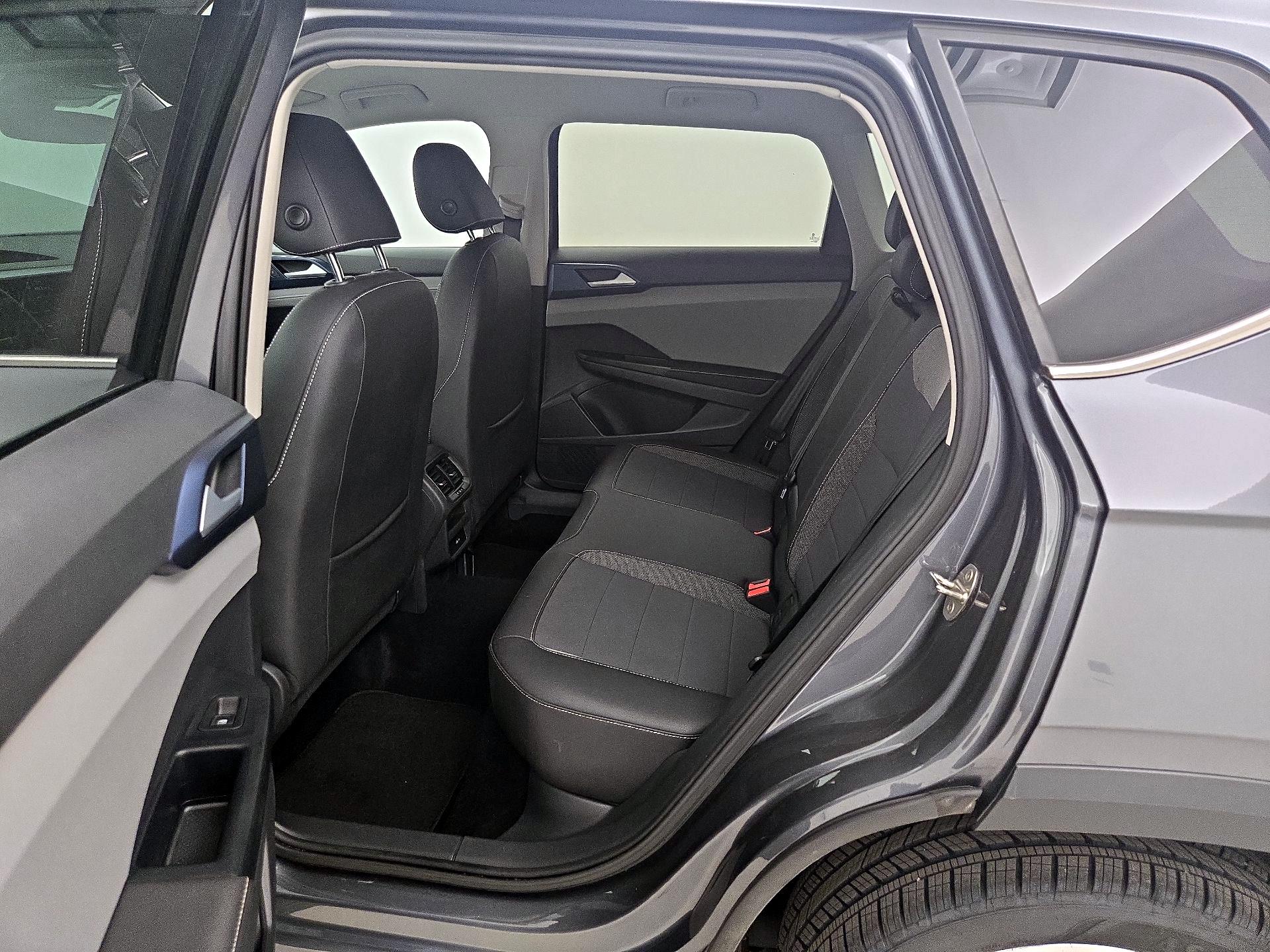 Thumbnail: 2024 Volkswagen Taos - 19