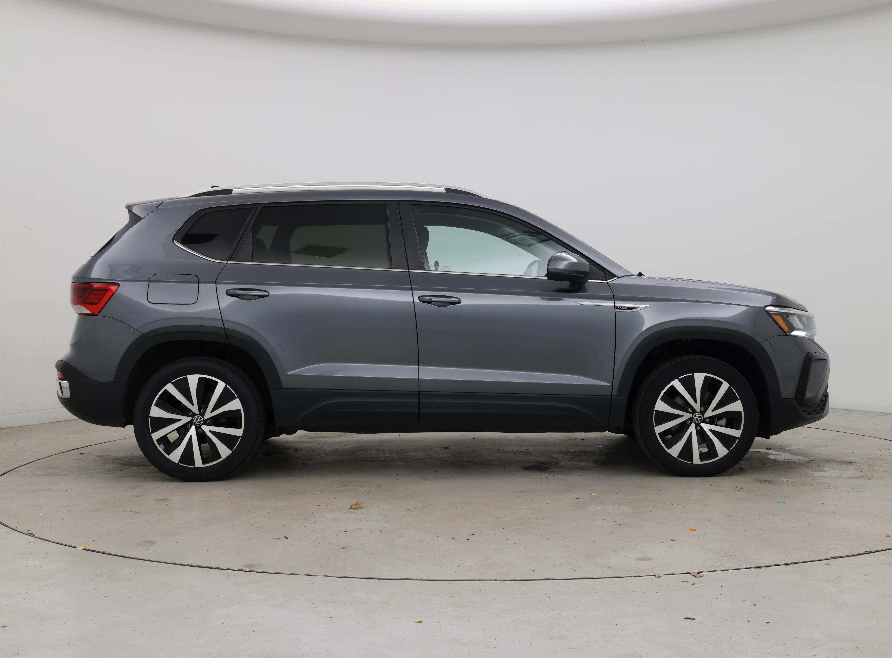 Thumbnail: 2024 Volkswagen Taos - 7