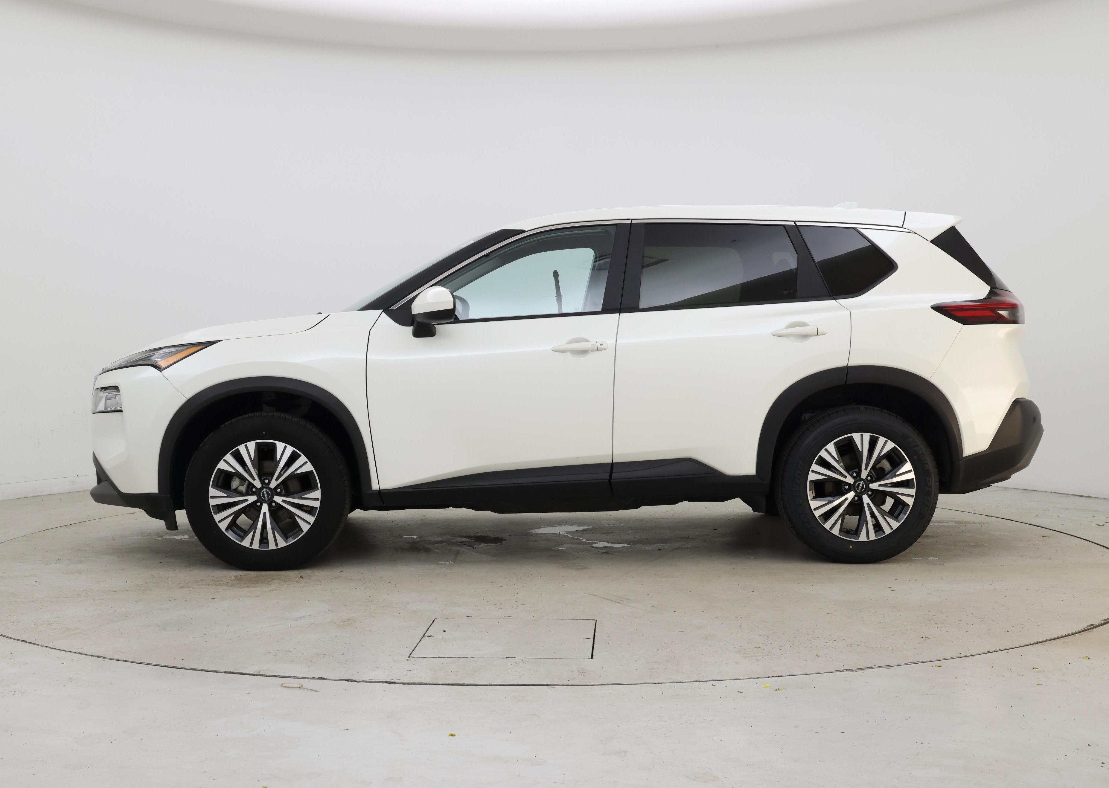 Thumbnail: 2023 Nissan Rogue - 3