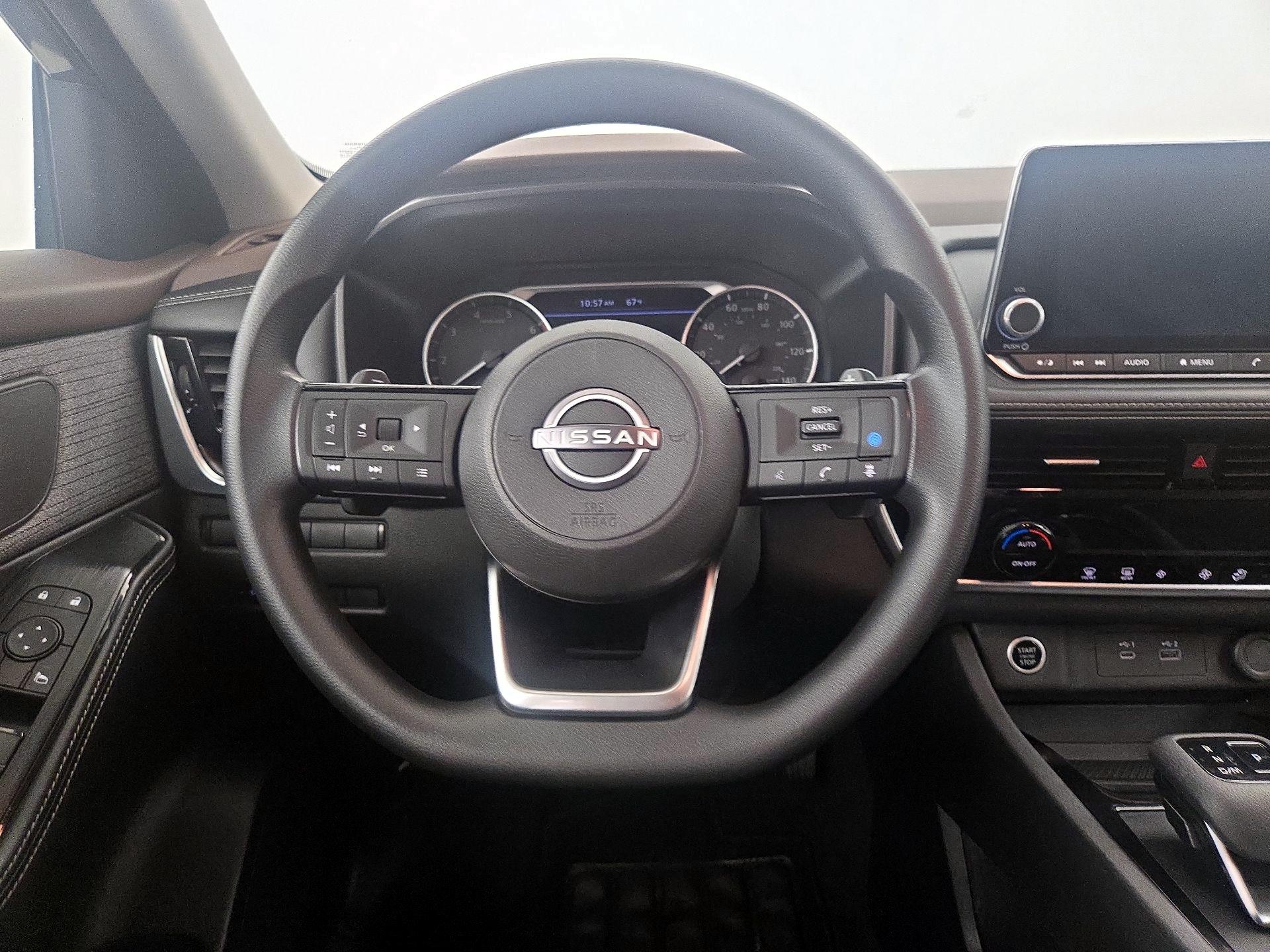 Thumbnail: 2022 Nissan Rogue - 10