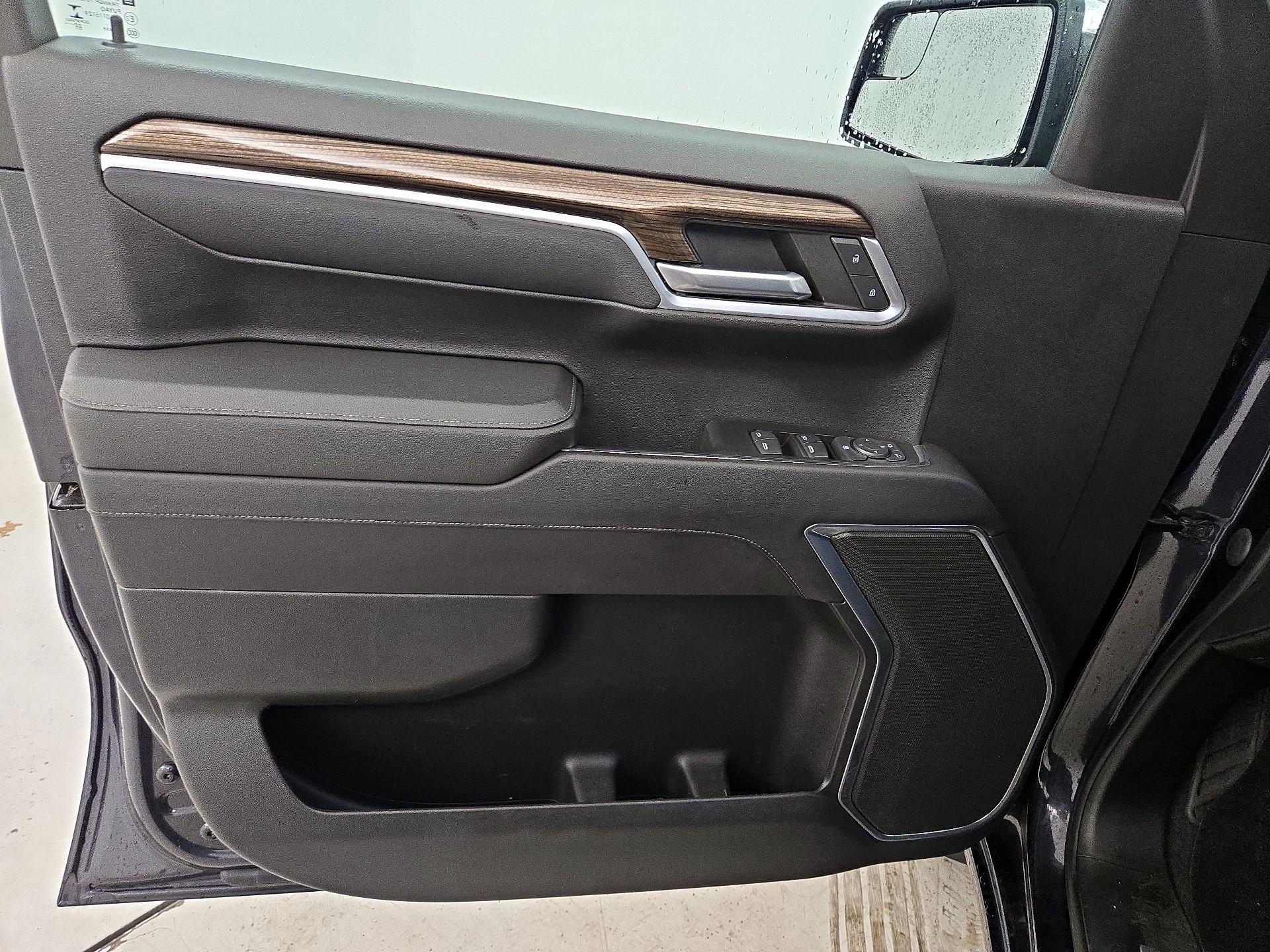 Thumbnail: 2022 Chevrolet Silverado 1500 - 12