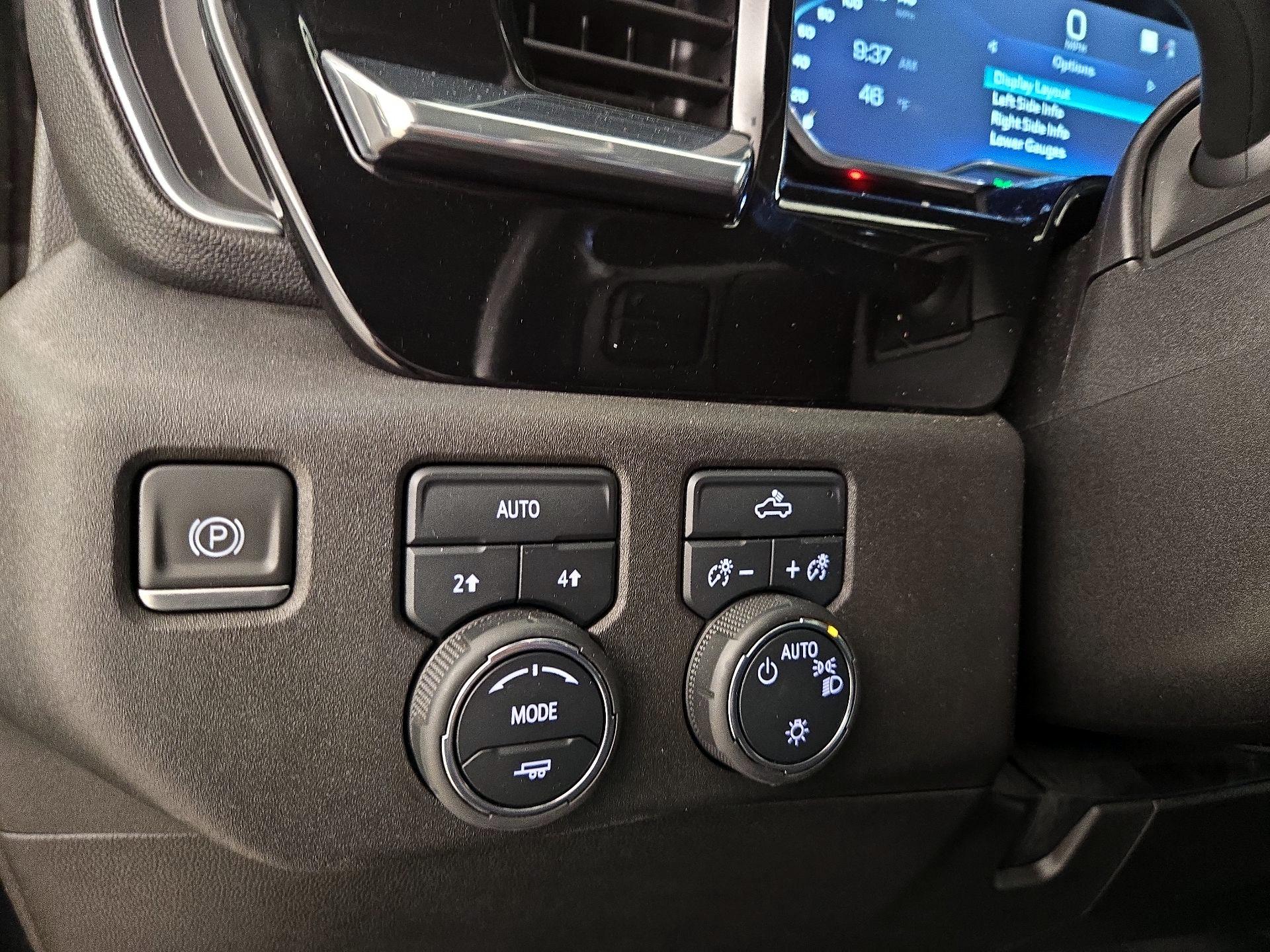 Thumbnail: 2022 Chevrolet Silverado 1500 - 13