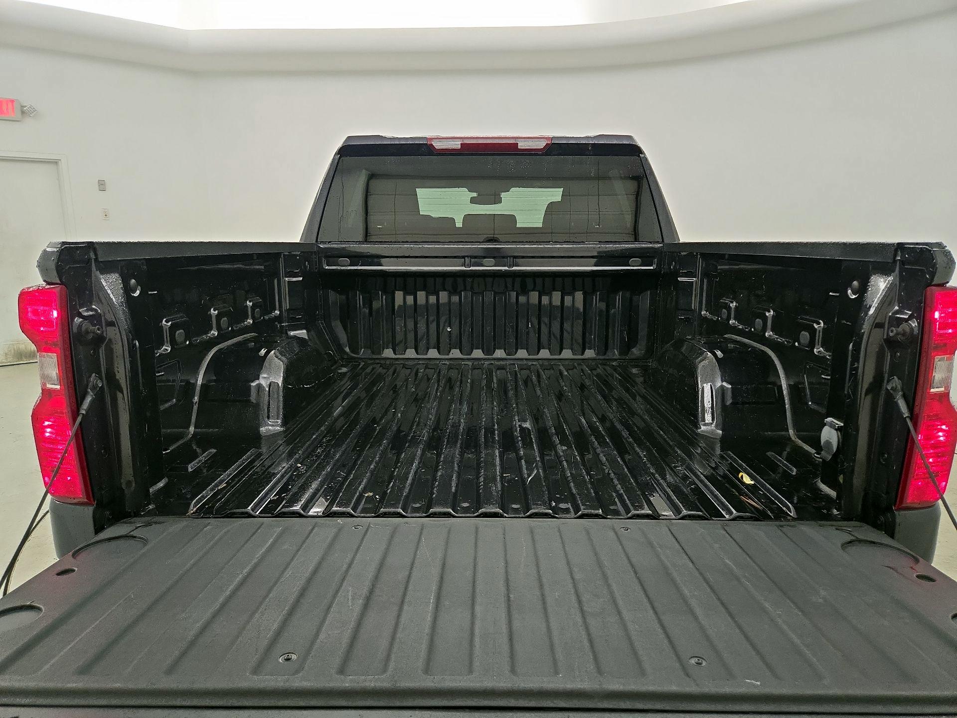 Thumbnail: 2022 Chevrolet Silverado 1500 - 20