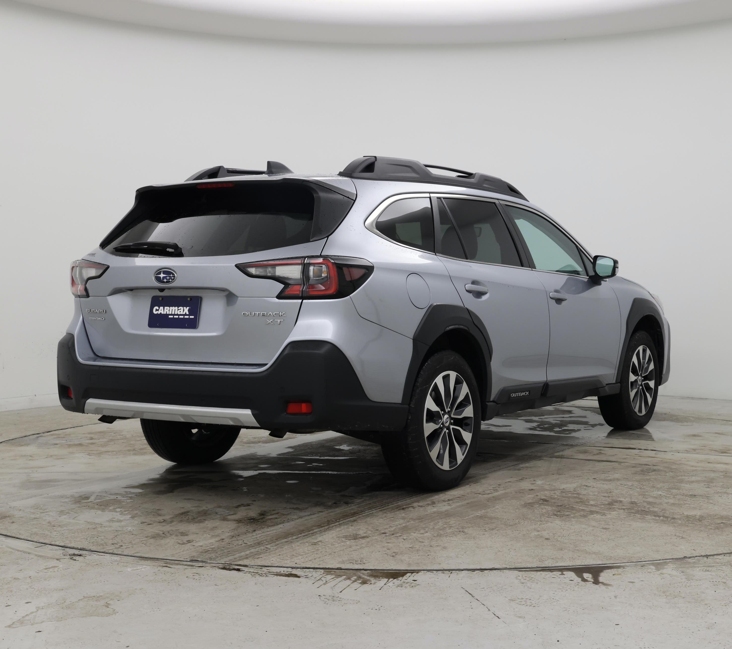 Thumbnail: 2023 Subaru Outback - 8