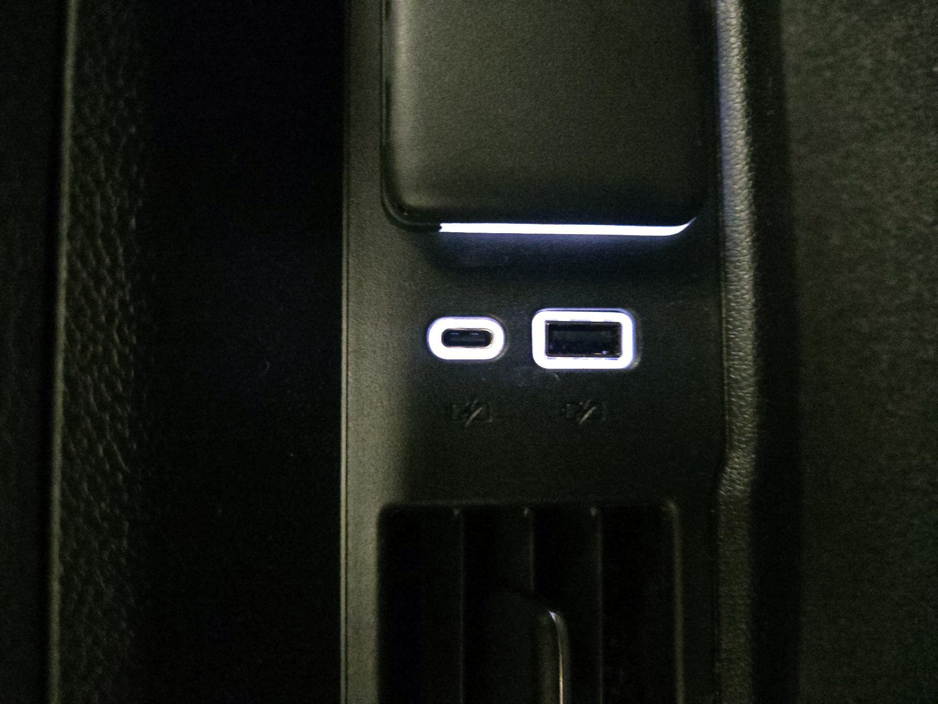 Thumbnail: 2022 Chevrolet Silverado 1500 - 18