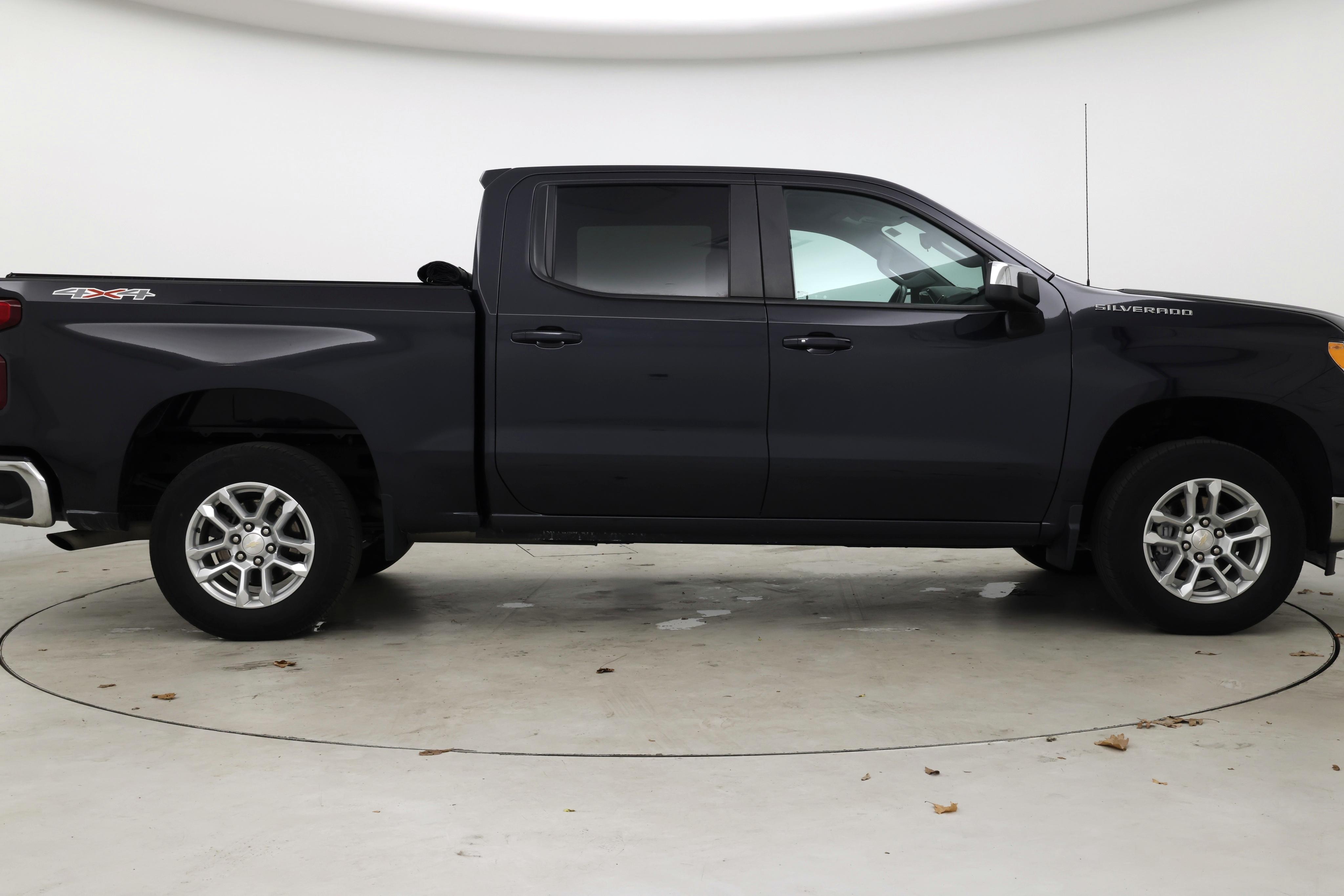 Thumbnail: 2022 Chevrolet Silverado 1500 - 7