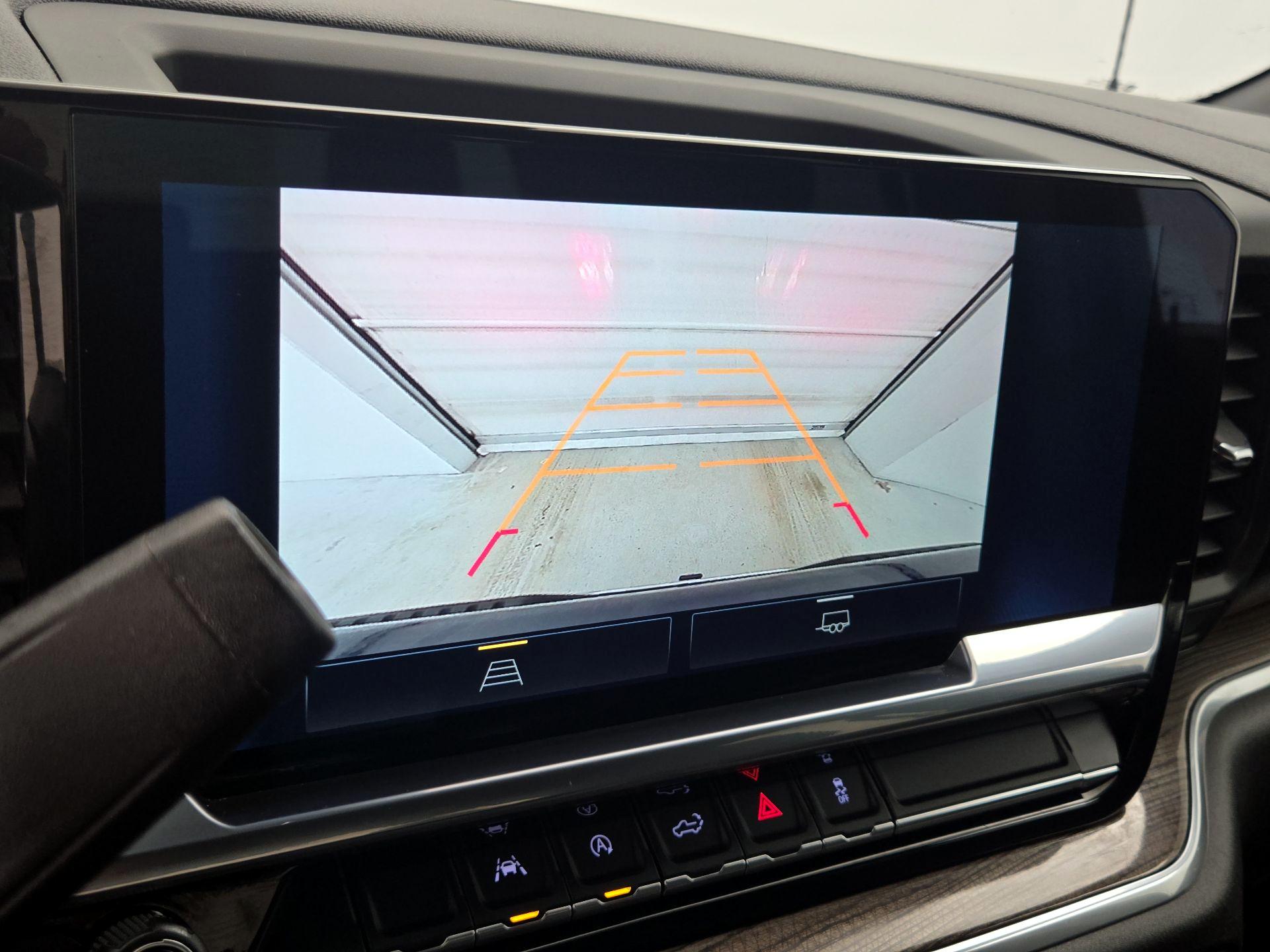 Thumbnail: 2022 Chevrolet Silverado 1500 - 14