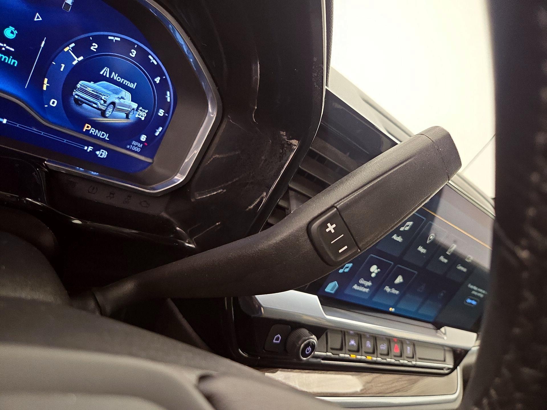 Thumbnail: 2022 Chevrolet Silverado 1500 - 17