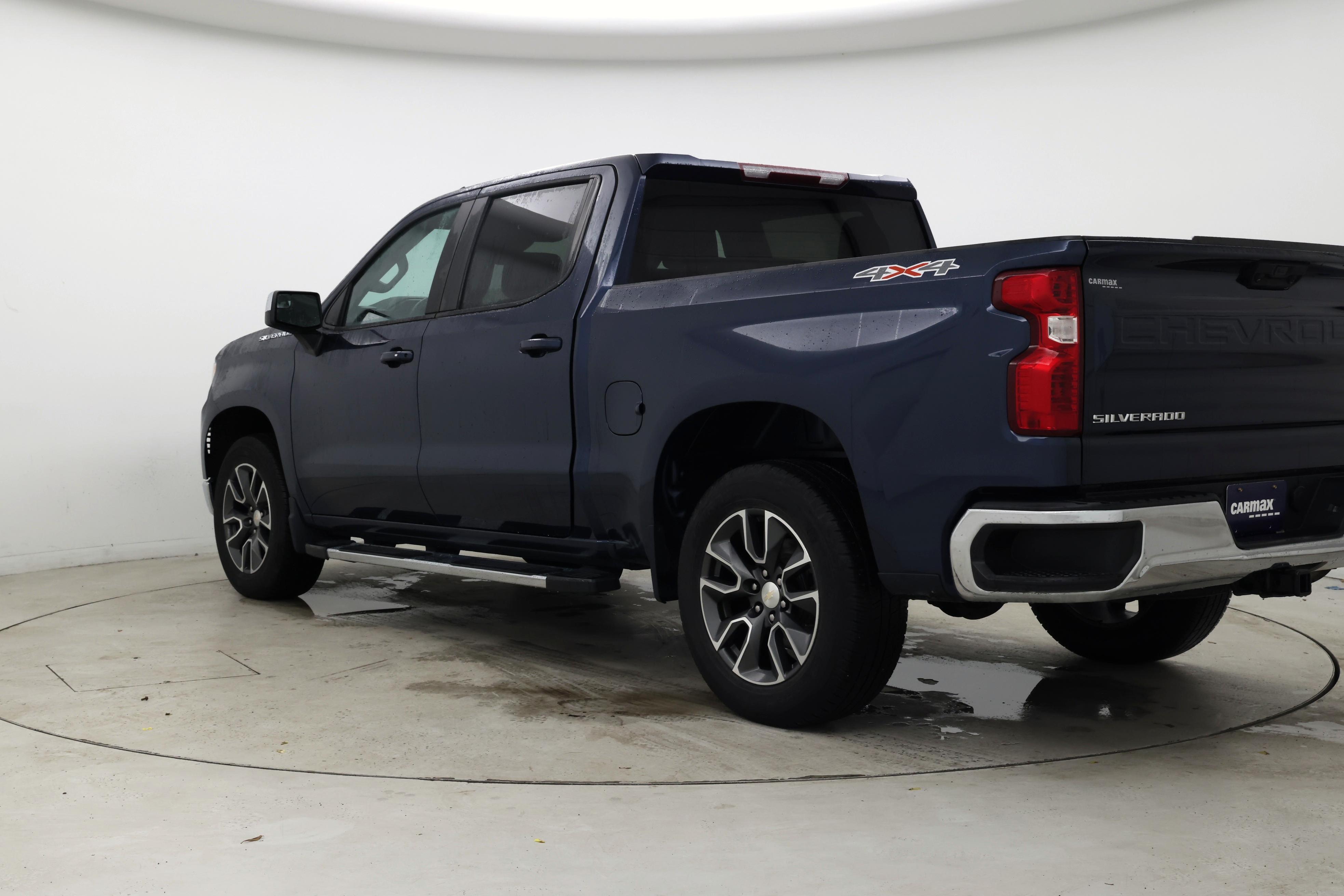 Thumbnail: 2022 Chevrolet Silverado 1500 - 2