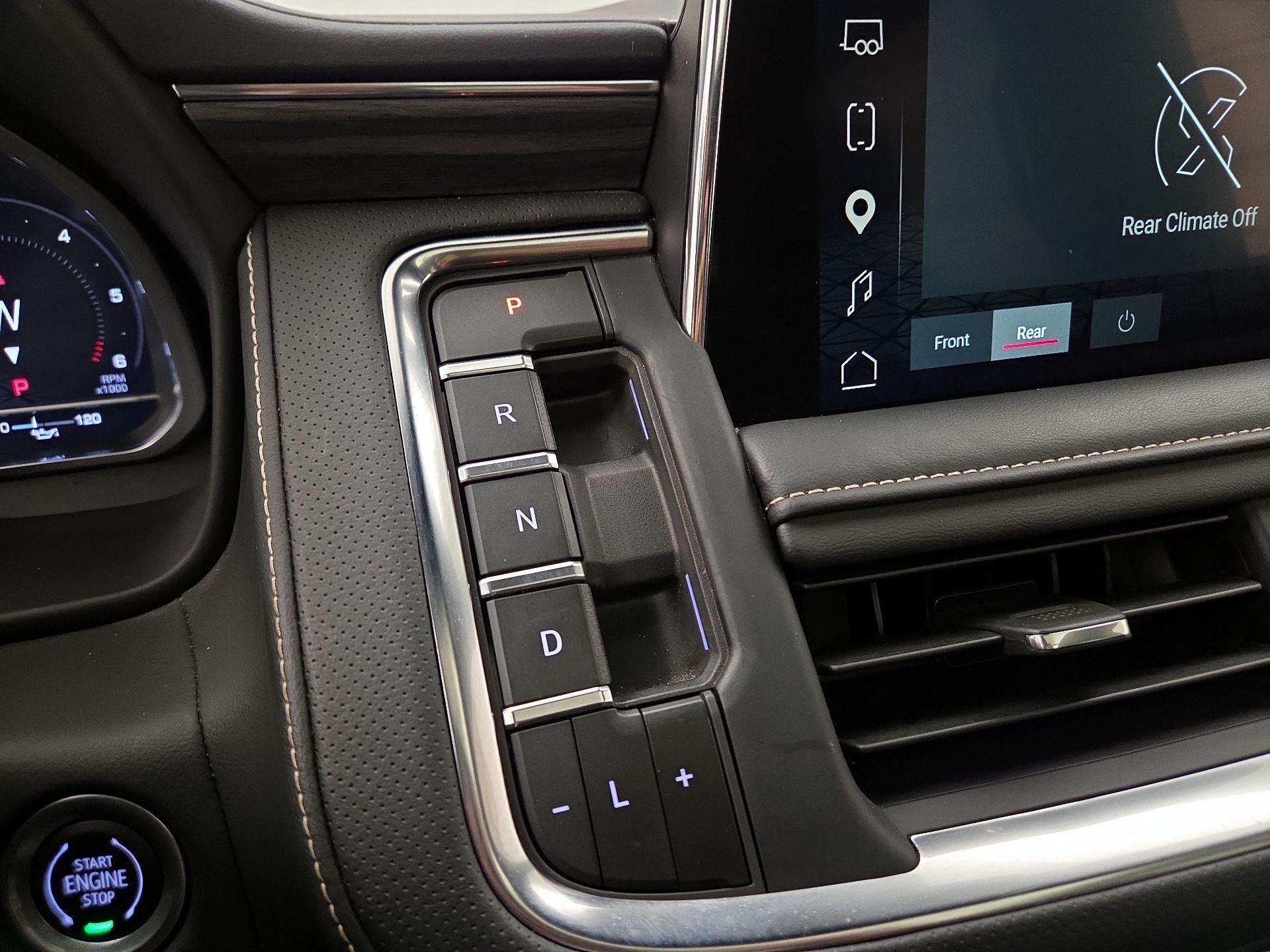 Thumbnail: 2023 GMC Yukon - 18