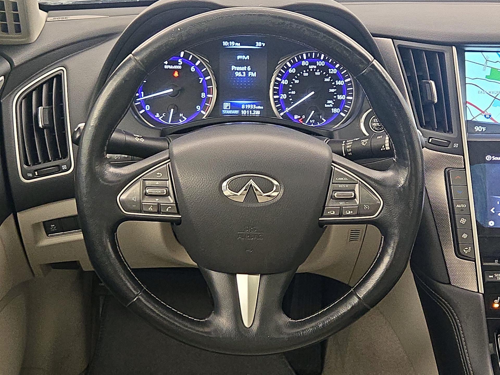 Thumbnail: 2014 INFINITI Q50 - 10