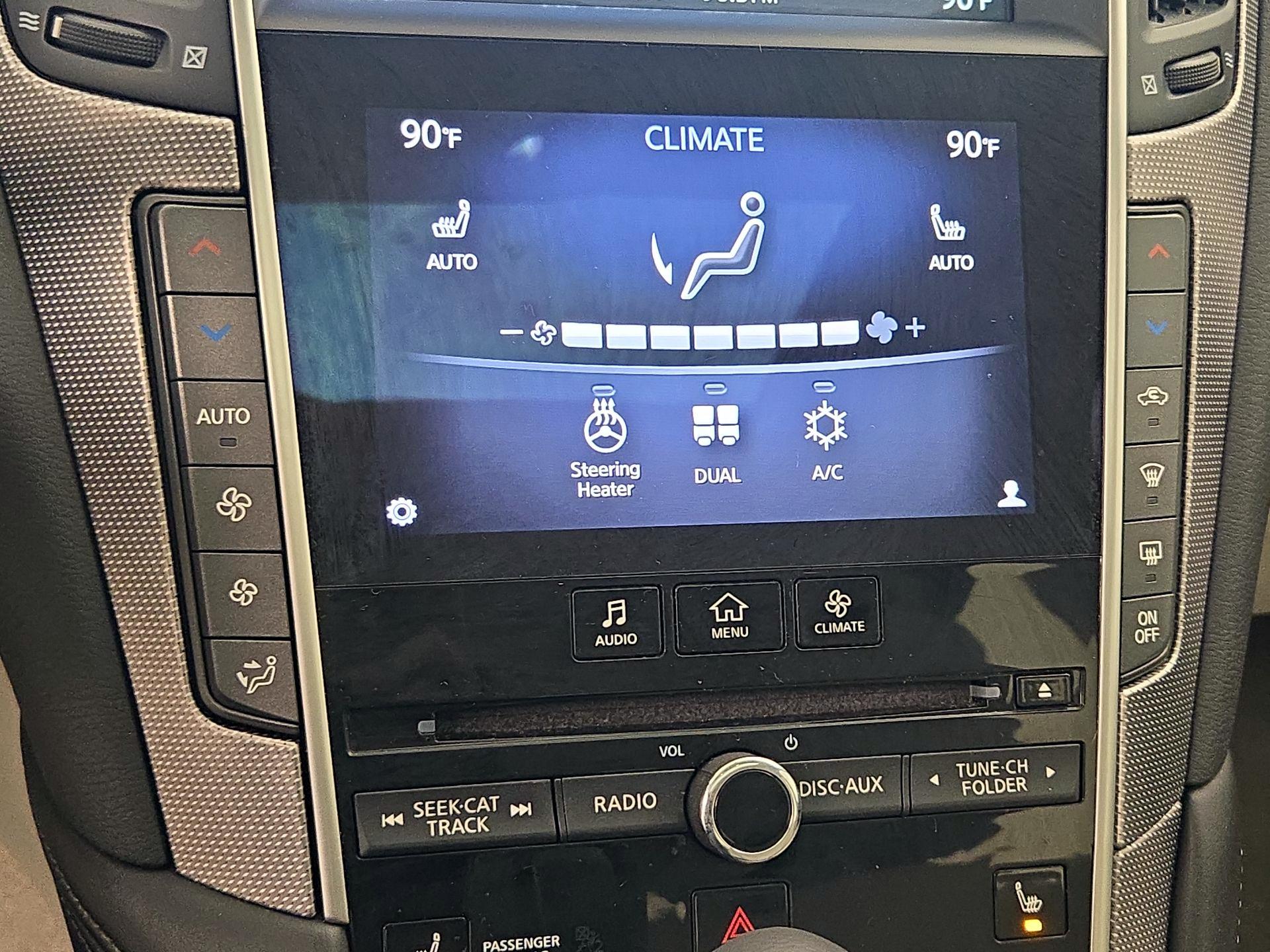 Thumbnail: 2014 INFINITI Q50 - 17