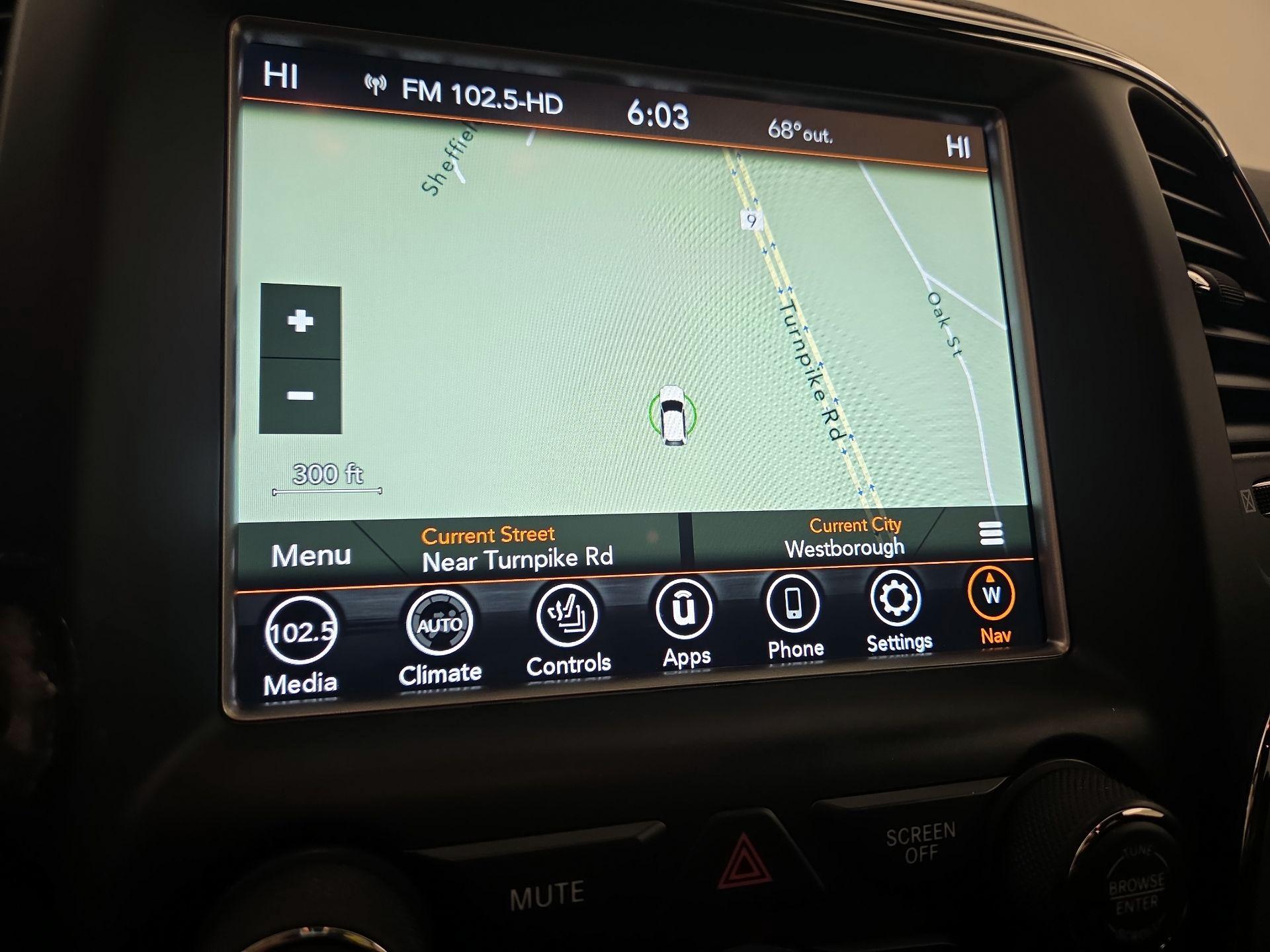 Thumbnail: 2018 Jeep Grand Cherokee - 14