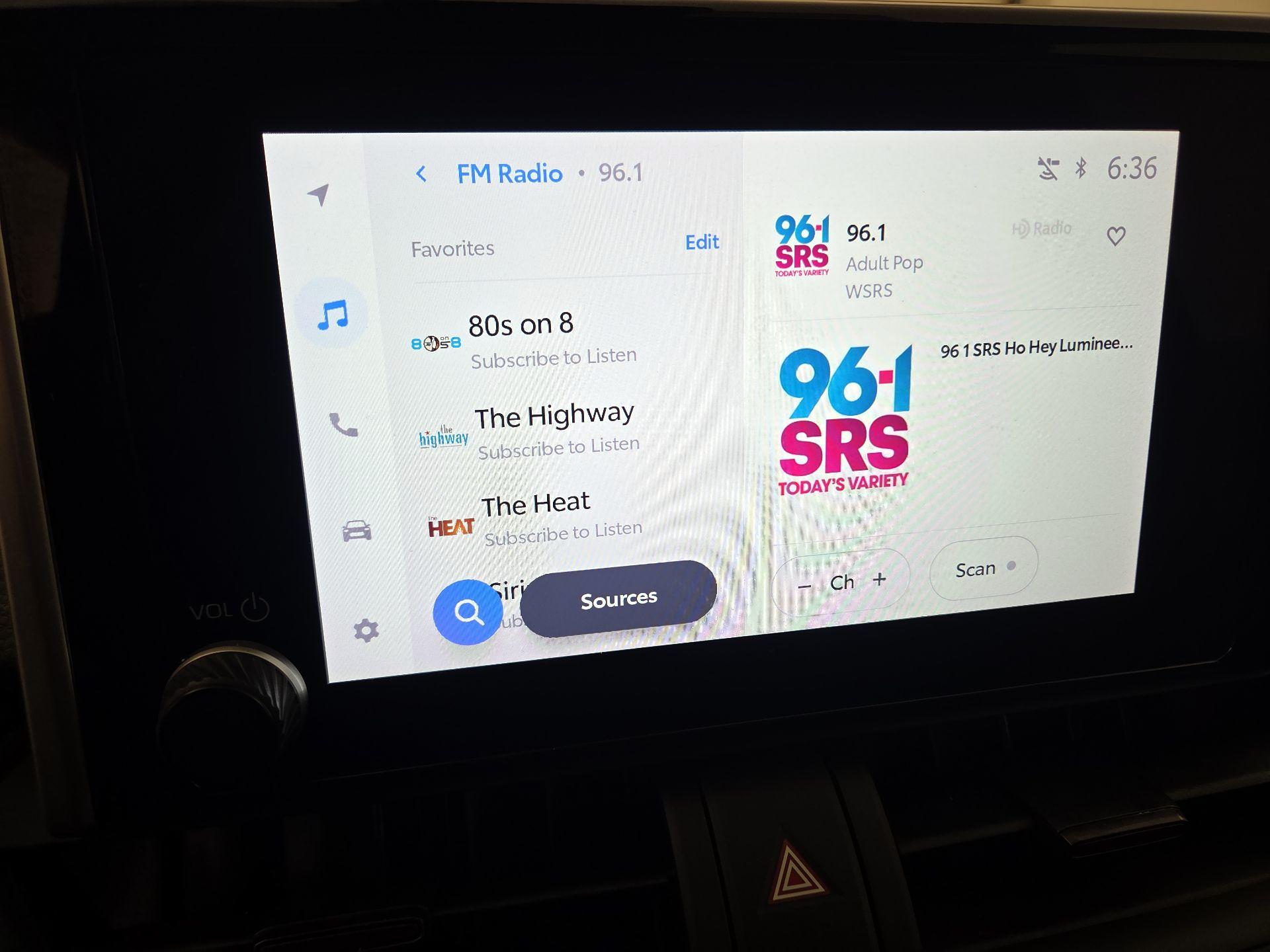 Thumbnail: 2024 Toyota RAV4 - 15