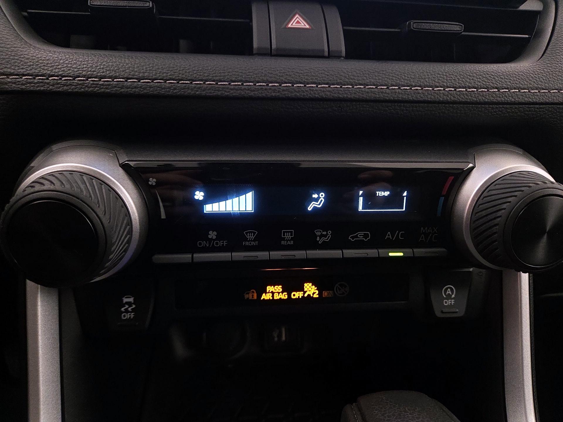 Thumbnail: 2024 Toyota RAV4 - 16