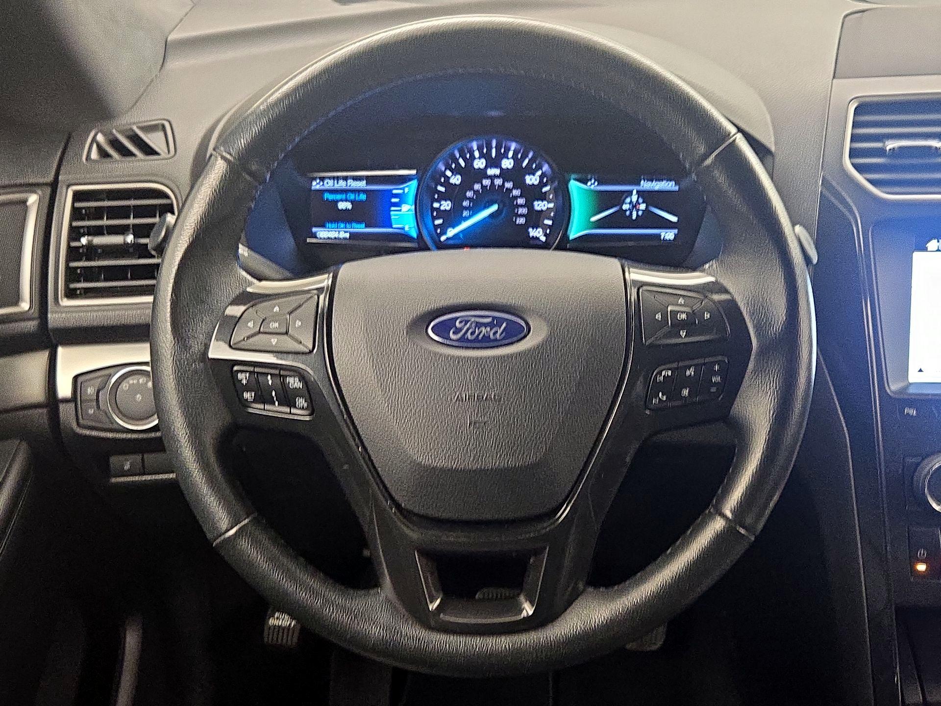 Thumbnail: 2019 Ford Explorer - 10