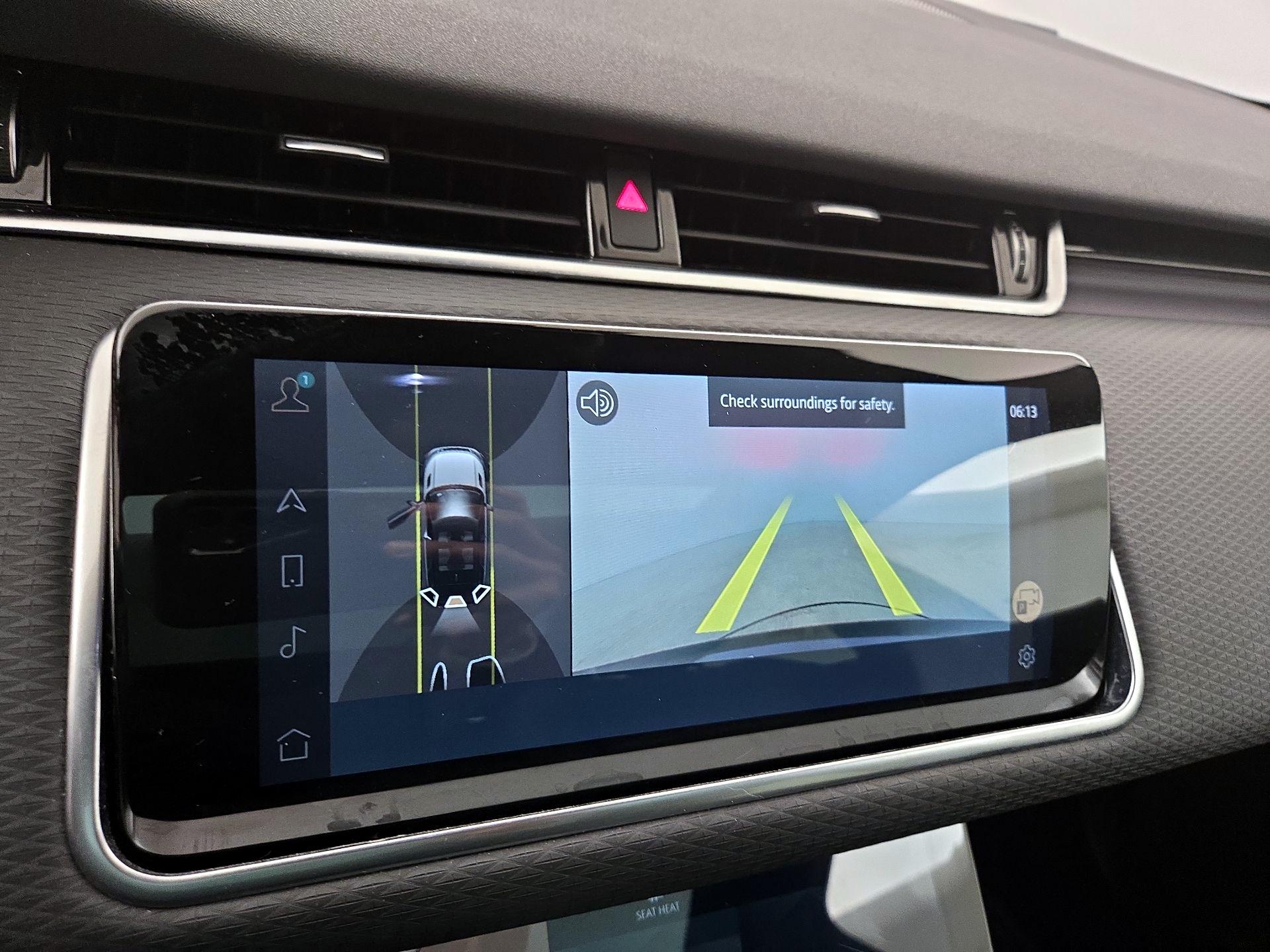 Thumbnail: 2023 Land Rover Range Rover Evoque - 15