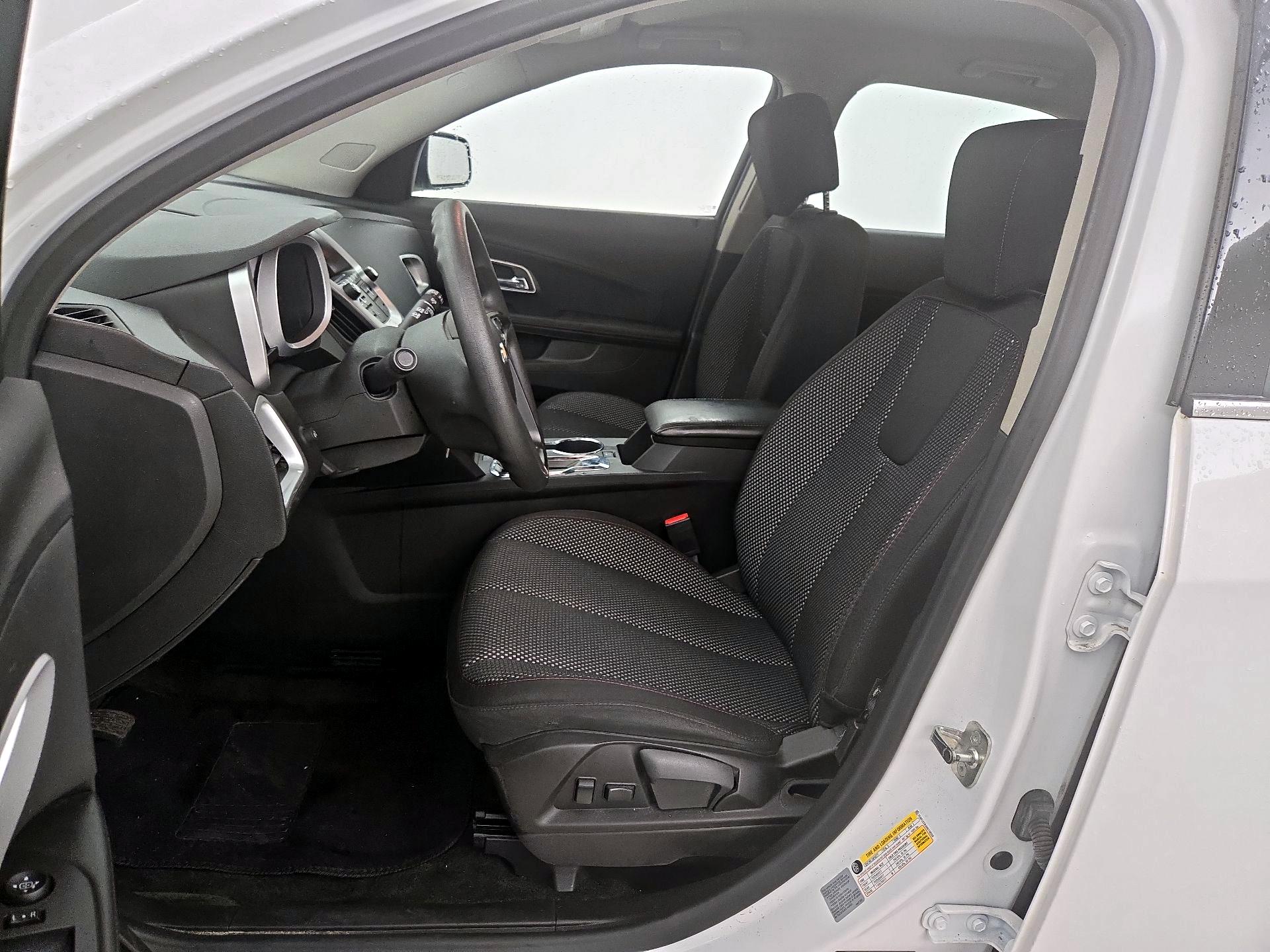 Thumbnail: 2017 Chevrolet Equinox - 11