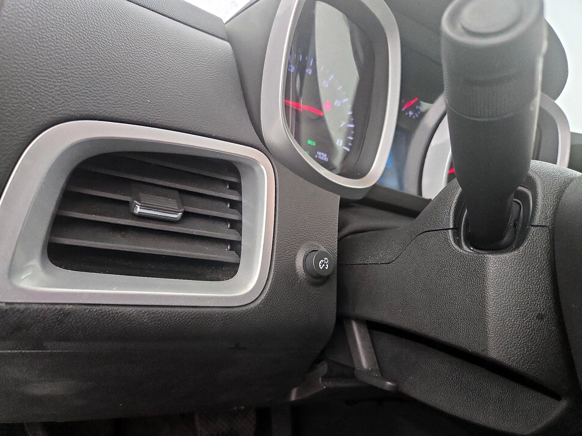 Thumbnail: 2017 Chevrolet Equinox - 13