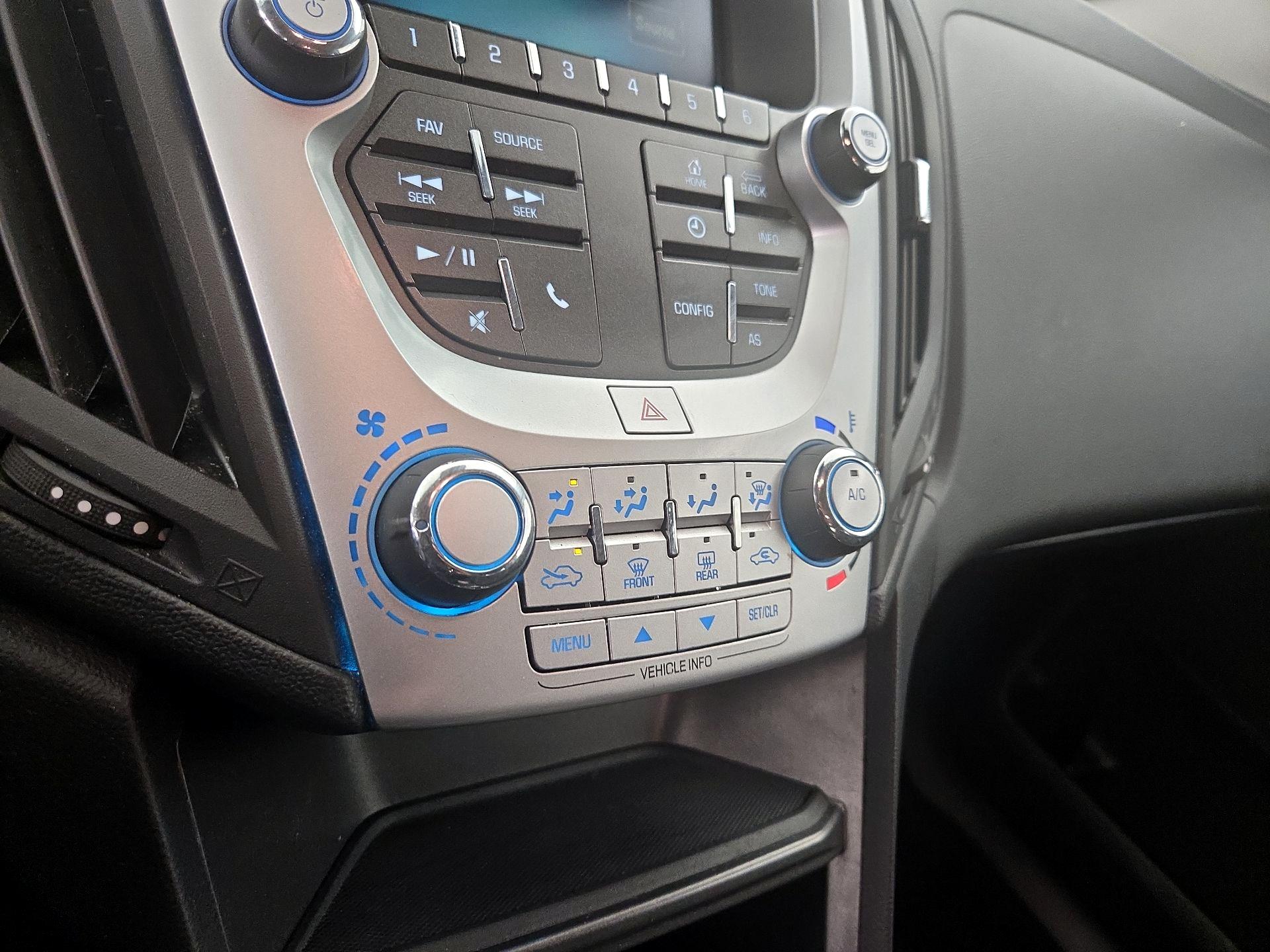 Thumbnail: 2017 Chevrolet Equinox - 16