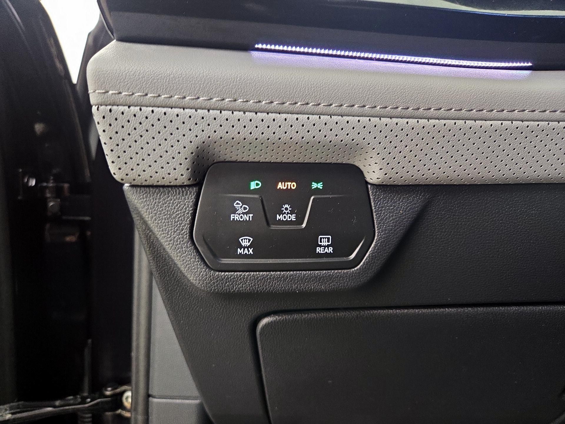 Thumbnail: 2024 Volkswagen Atlas - 13