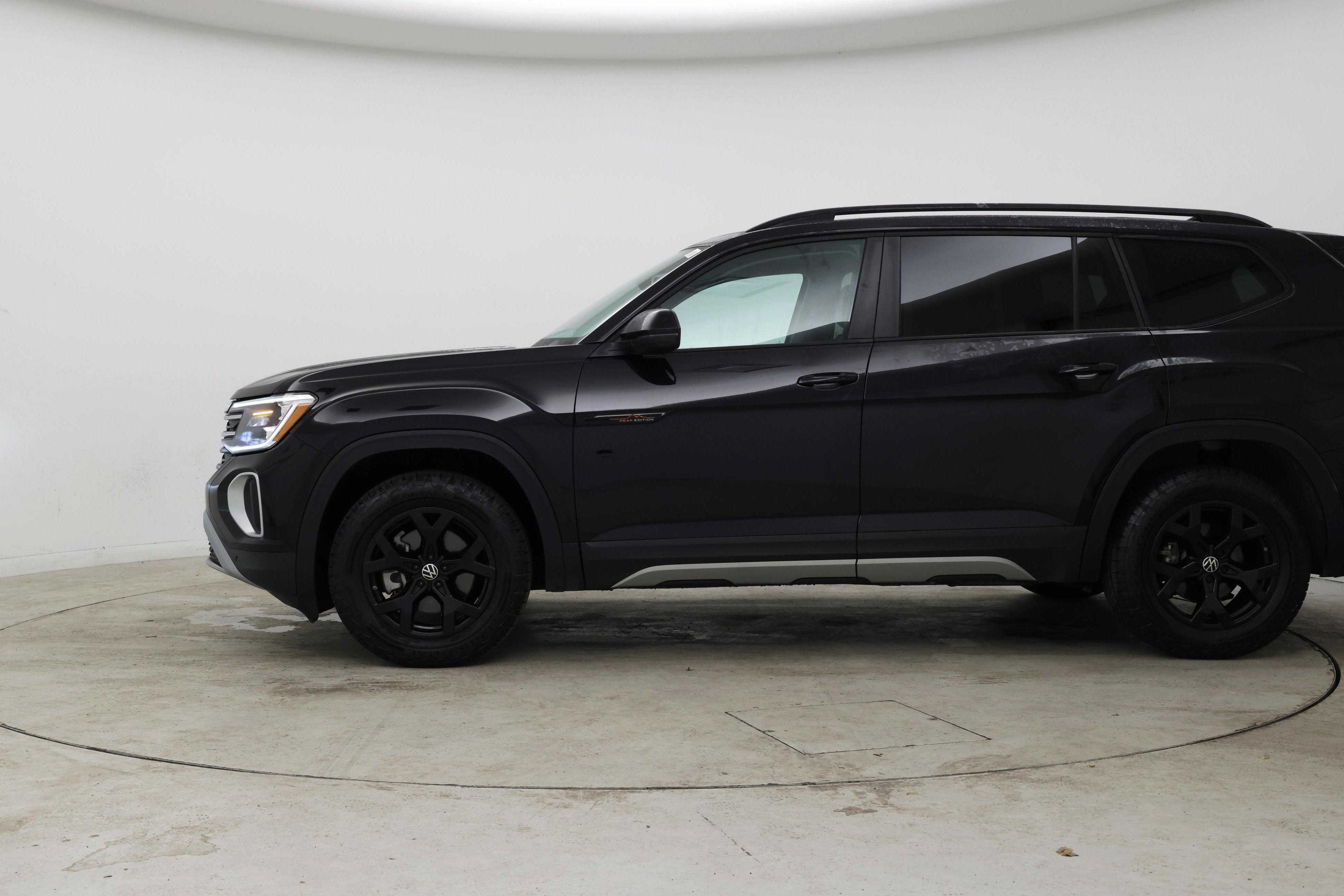 Thumbnail: 2024 Volkswagen Atlas - 3