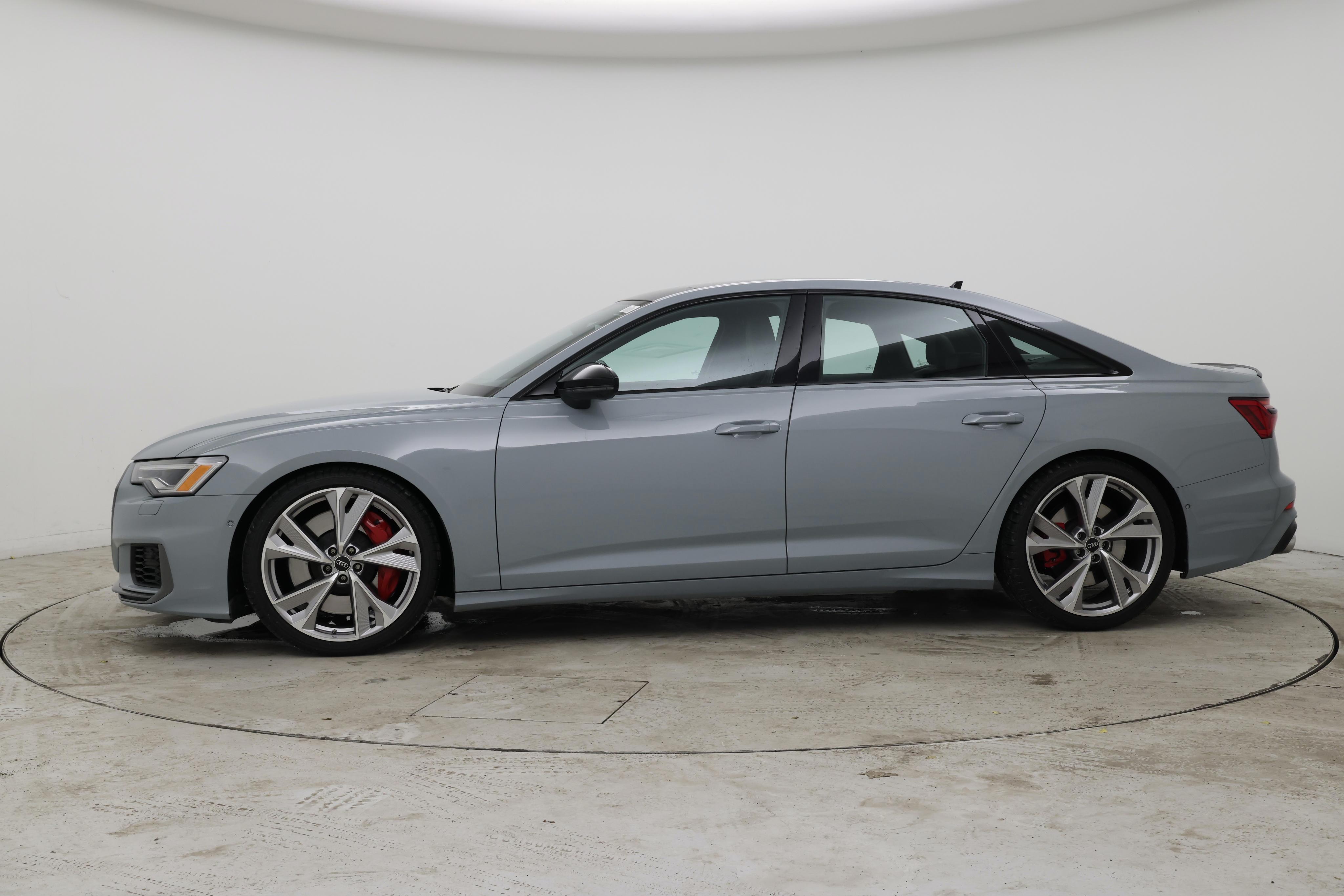 Thumbnail: 2023 Audi S6 - 3
