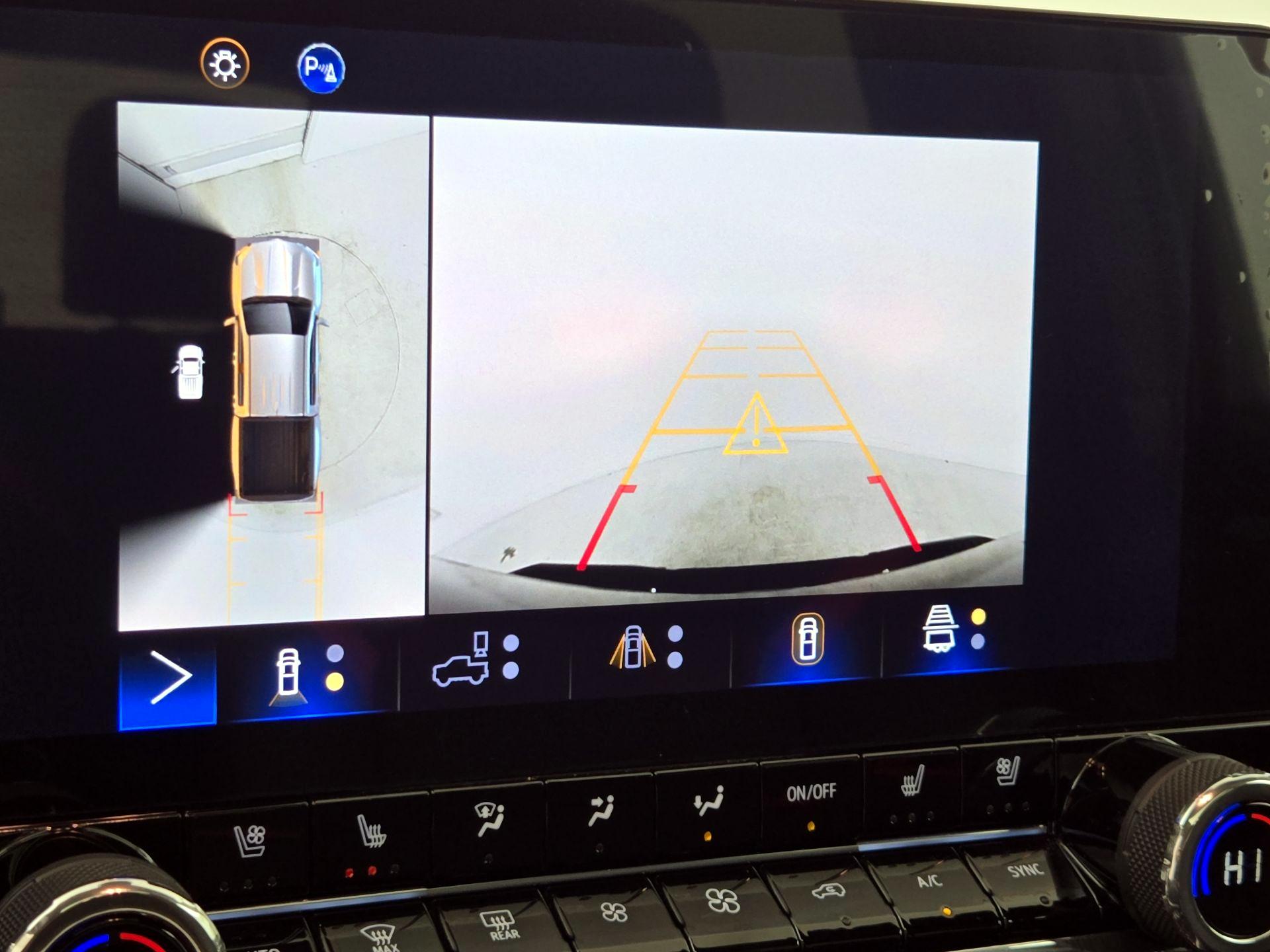 Thumbnail: 2024 Chevrolet Colorado - 14