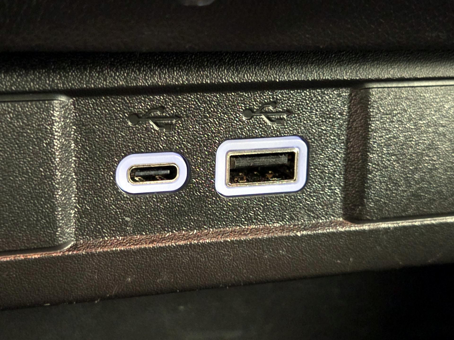 Thumbnail: 2024 Chevrolet Colorado - 18