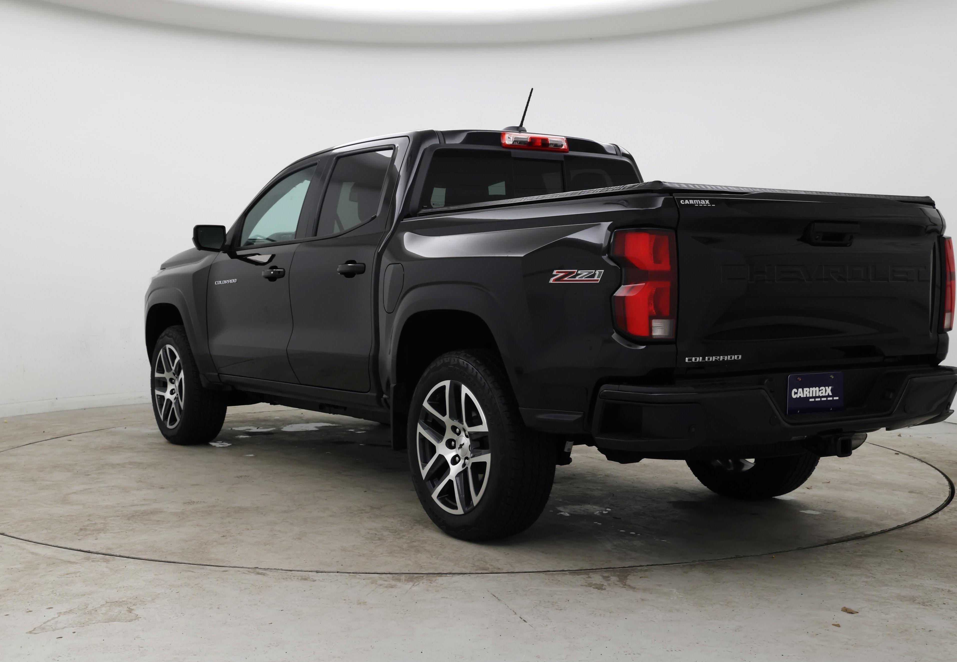 Thumbnail: 2024 Chevrolet Colorado - 2