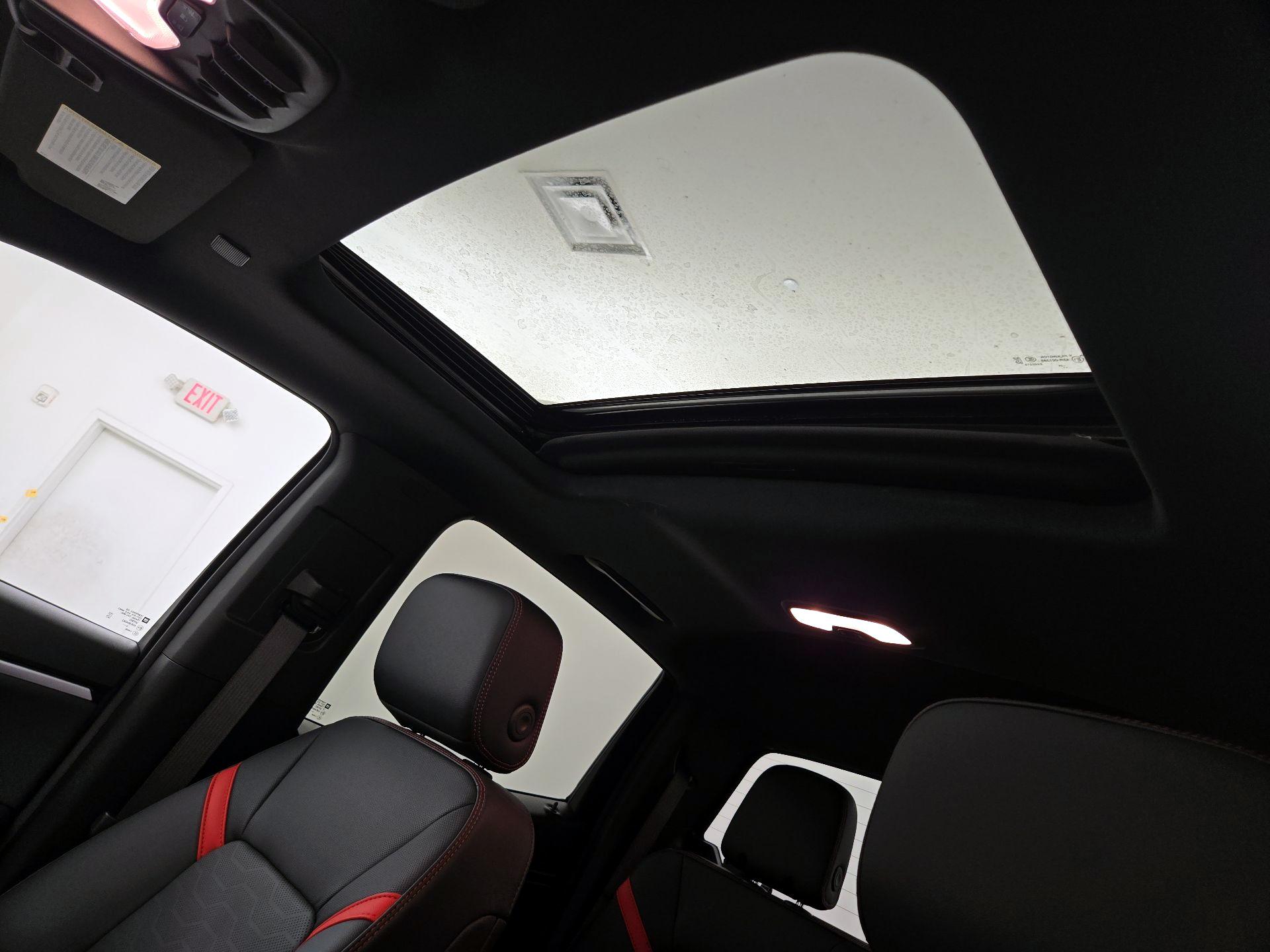 Thumbnail: 2024 Chevrolet Colorado - 19