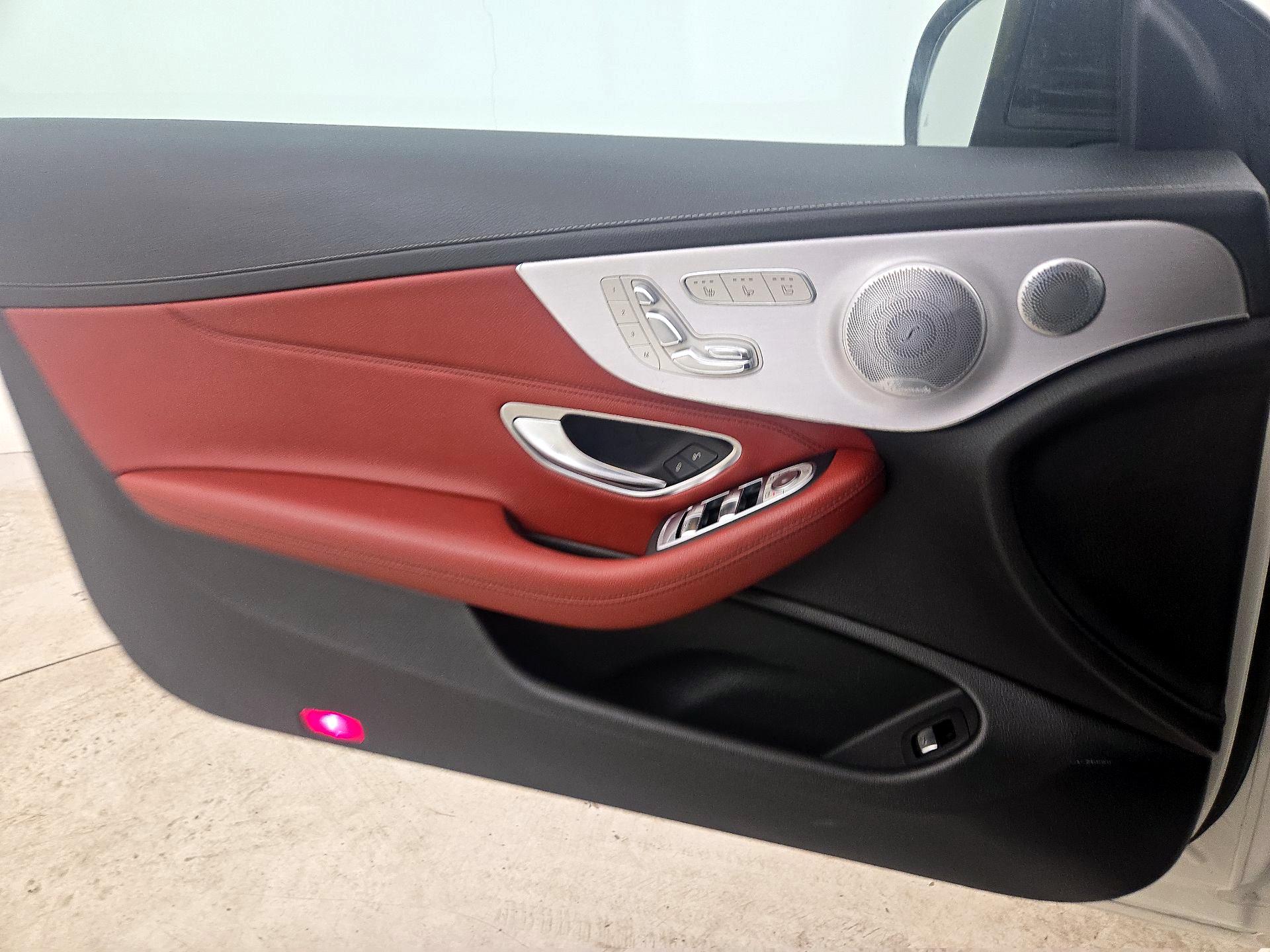 Thumbnail: 2019 Mercedes-Benz C-Class - 12