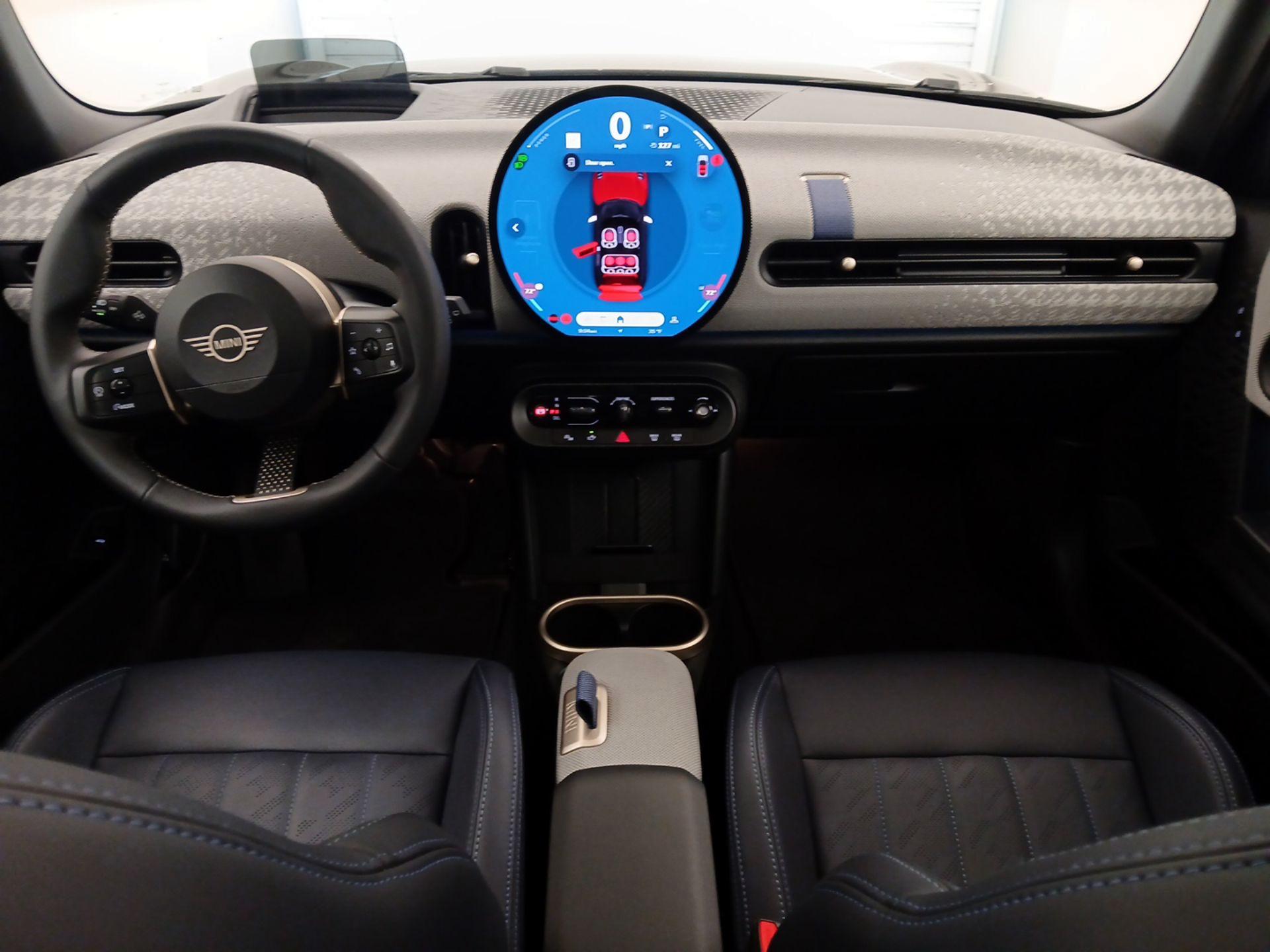 Thumbnail: 2025 MINI Cooper Hardtop - 9