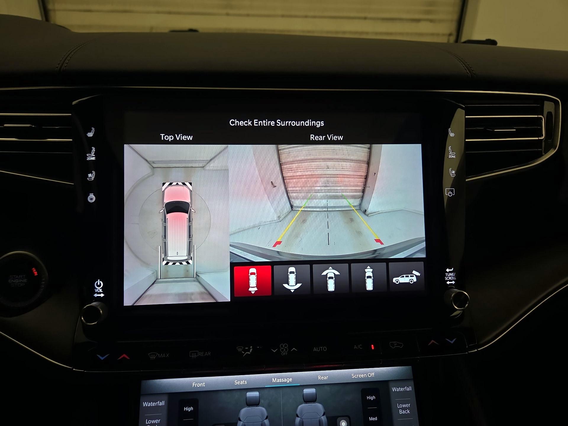 Thumbnail: 2022 Jeep Grand Wagoneer - 15