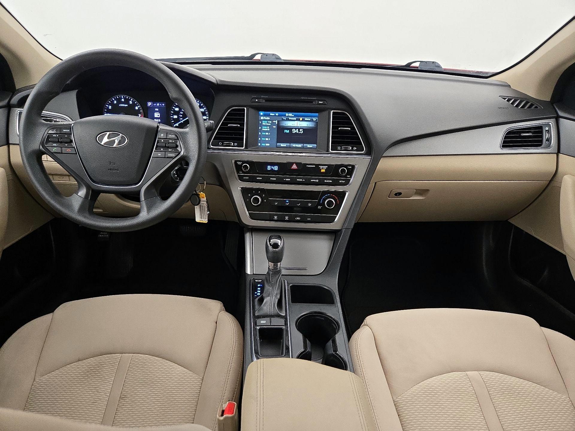 Thumbnail: 2016 Hyundai Sonata - 9