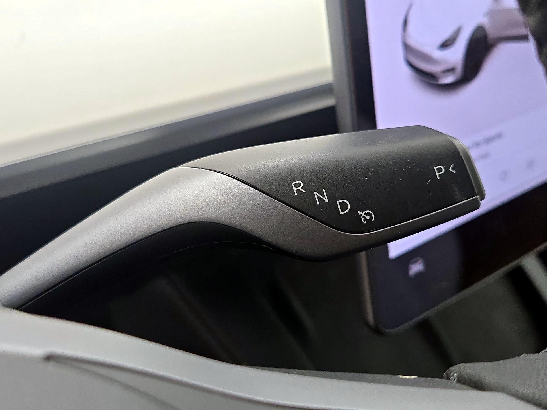 Thumbnail: 2022 Tesla Model Y - 17