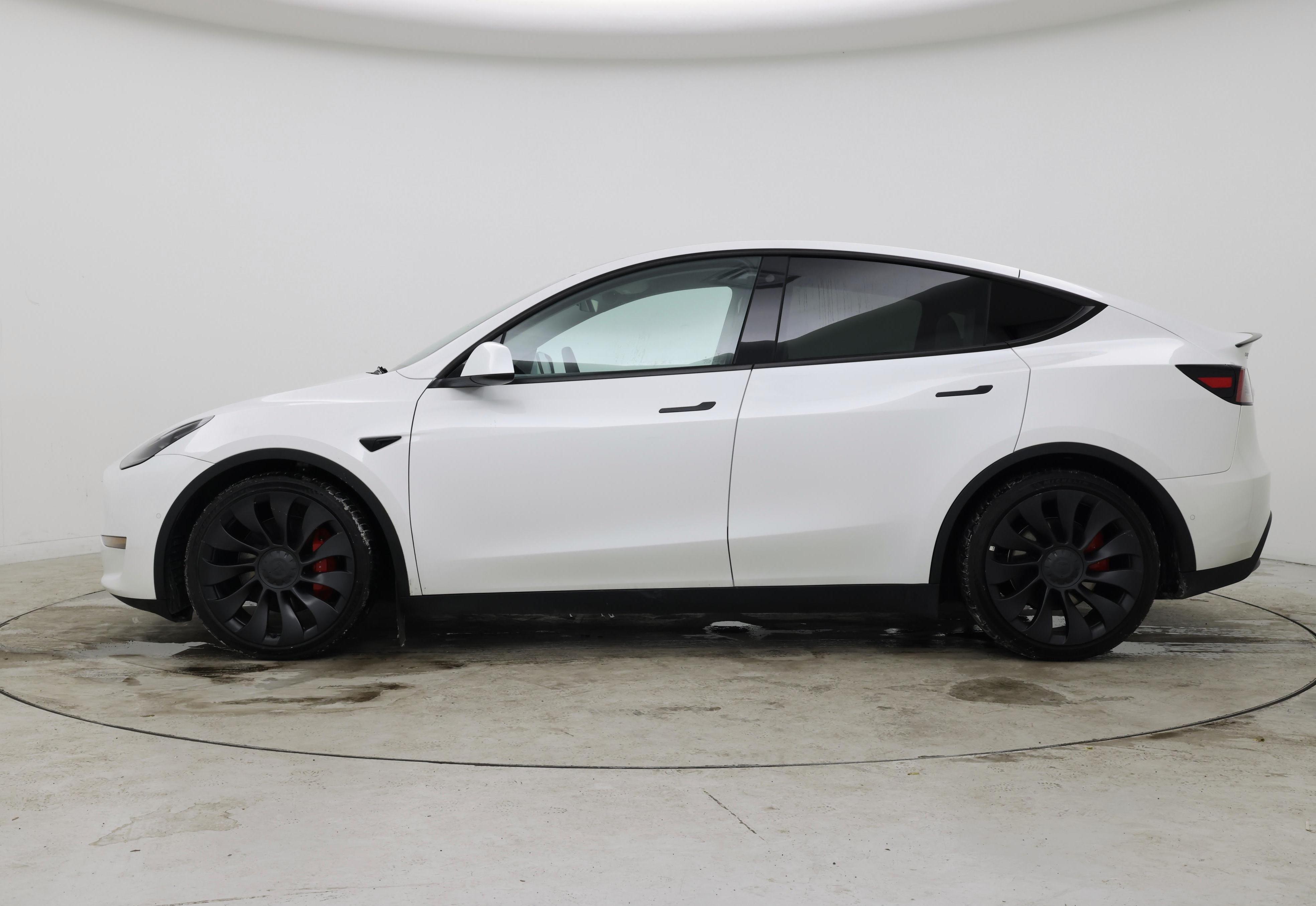 Thumbnail: 2022 Tesla Model Y - 3