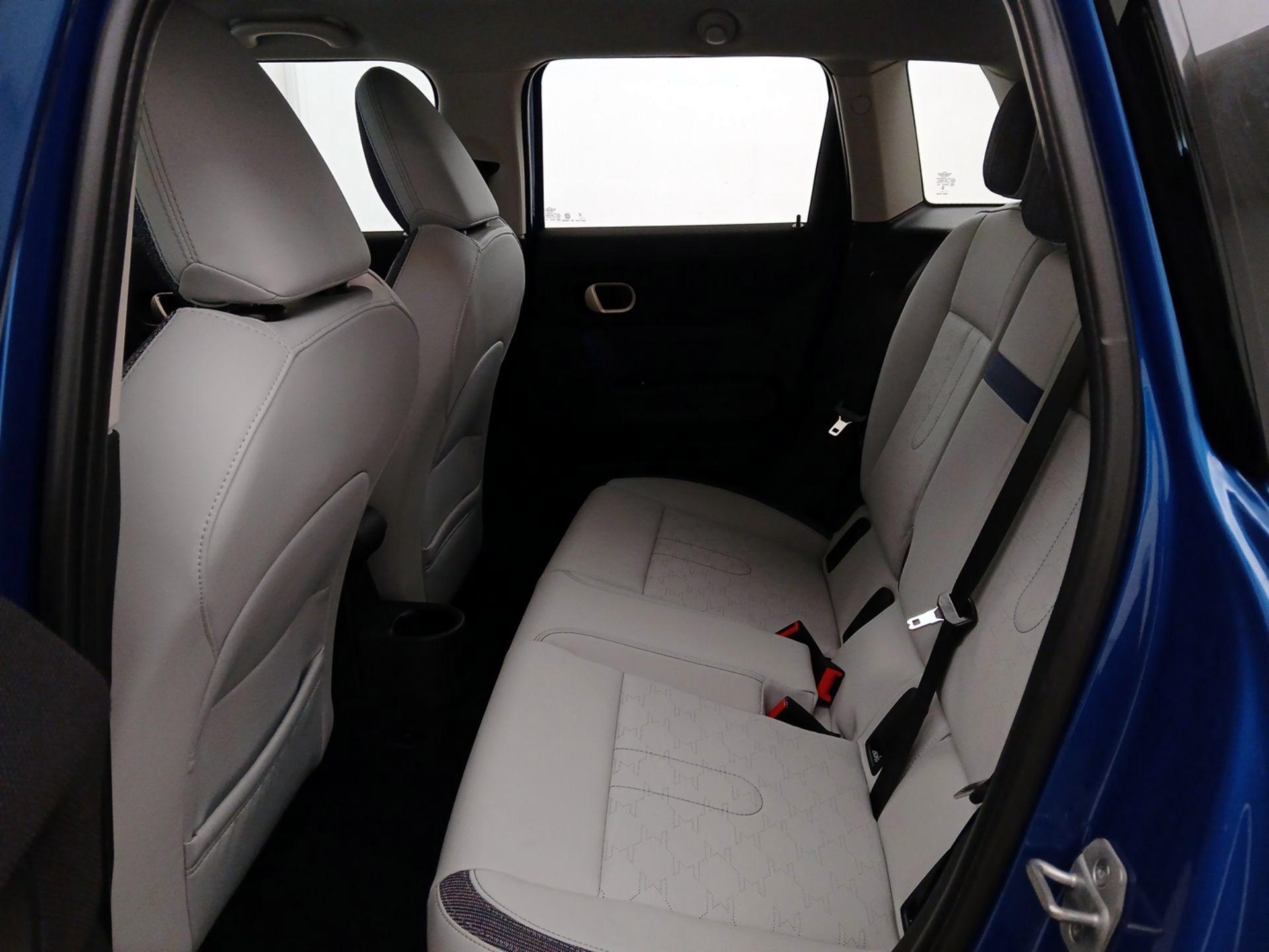 Thumbnail: 2025 MINI Cooper Hardtop - 18