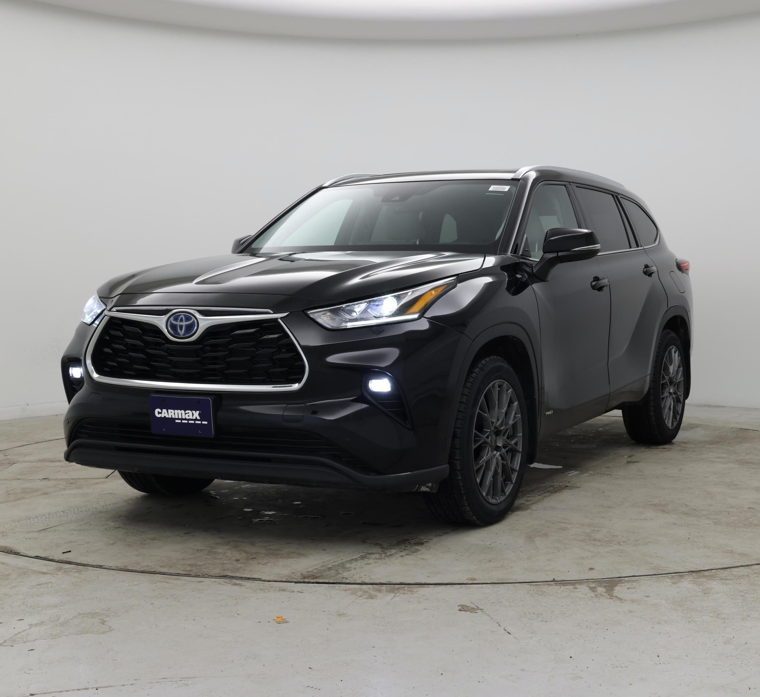 Thumbnail: 2024 Toyota Highlander - 4