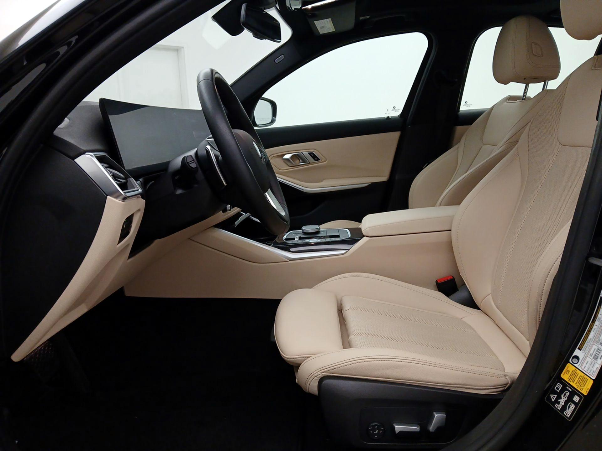 Thumbnail: 2023 BMW 3 Series - 11