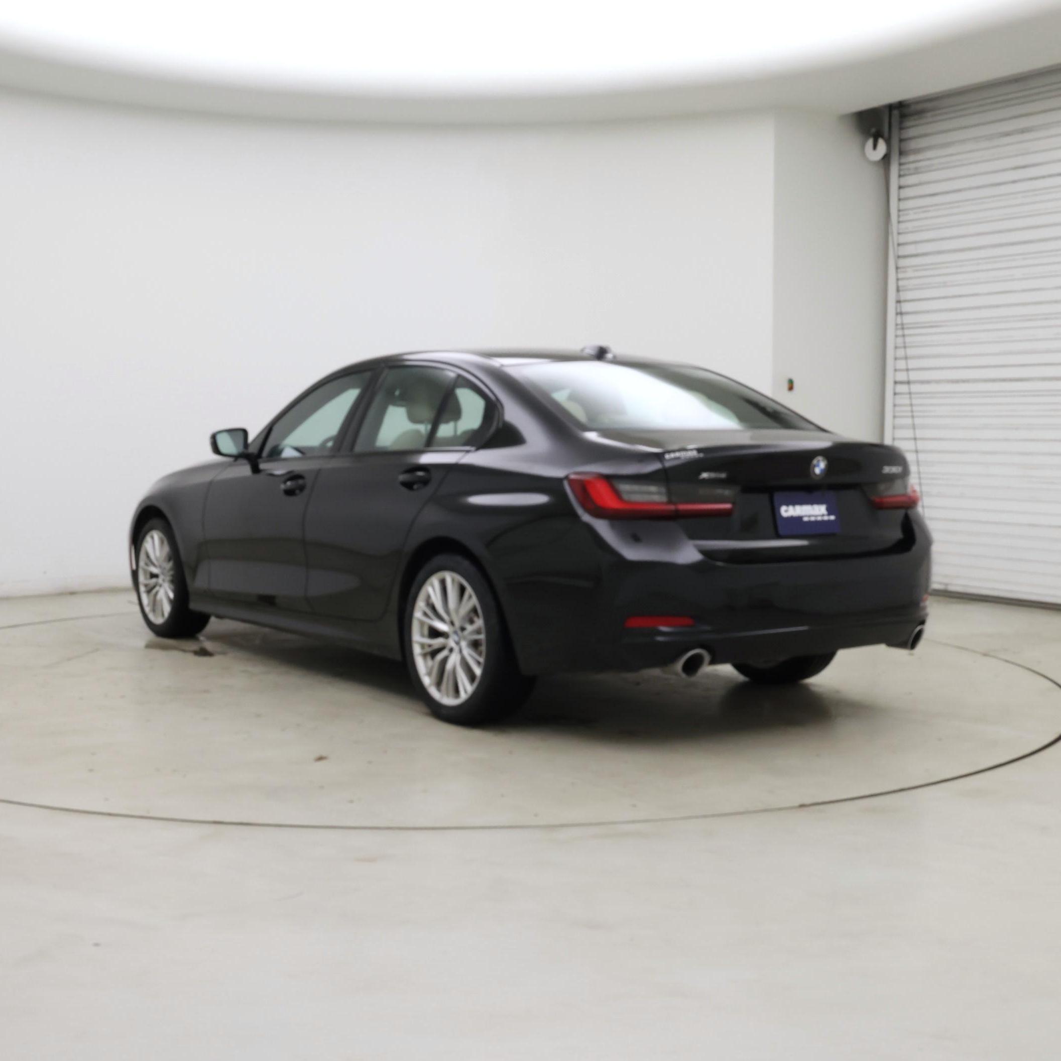 Thumbnail: 2023 BMW 3 Series - 2