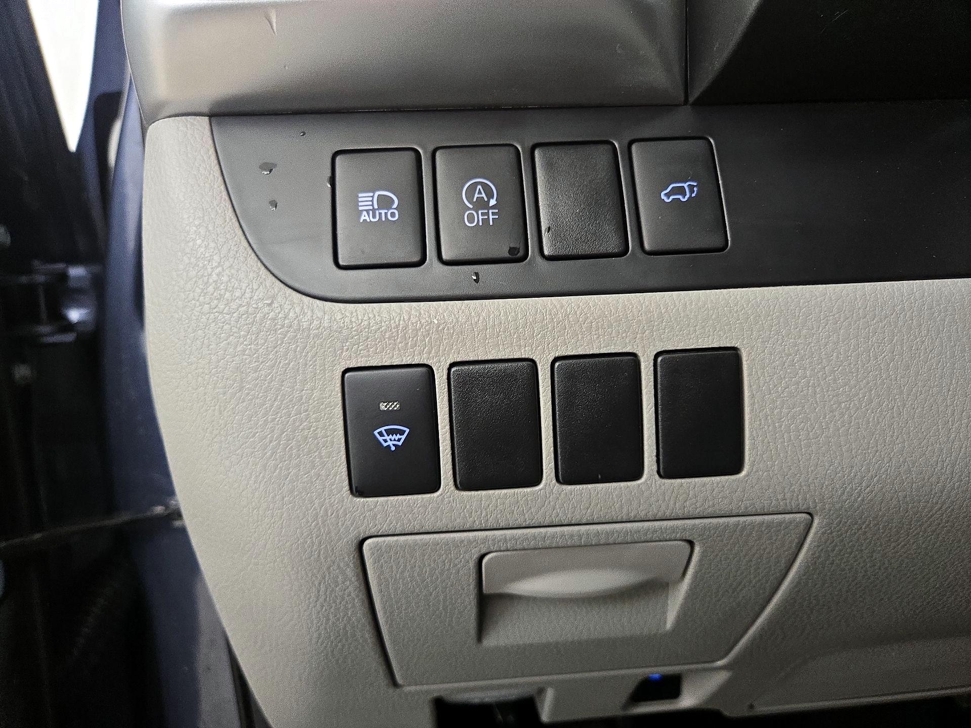 Thumbnail: 2017 Toyota Highlander - 13